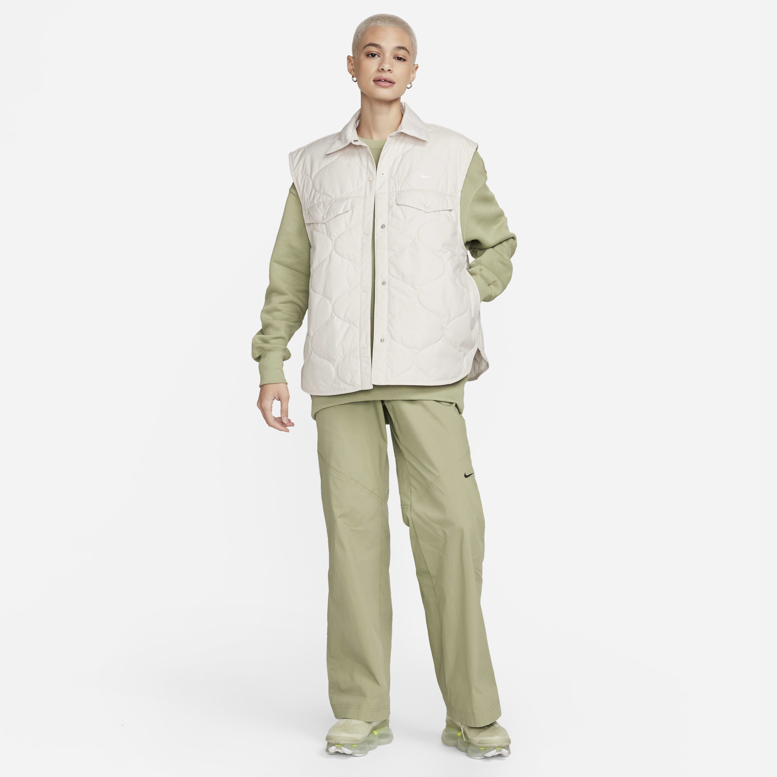 نايكي سبورتسوير ايسنشال image number 5