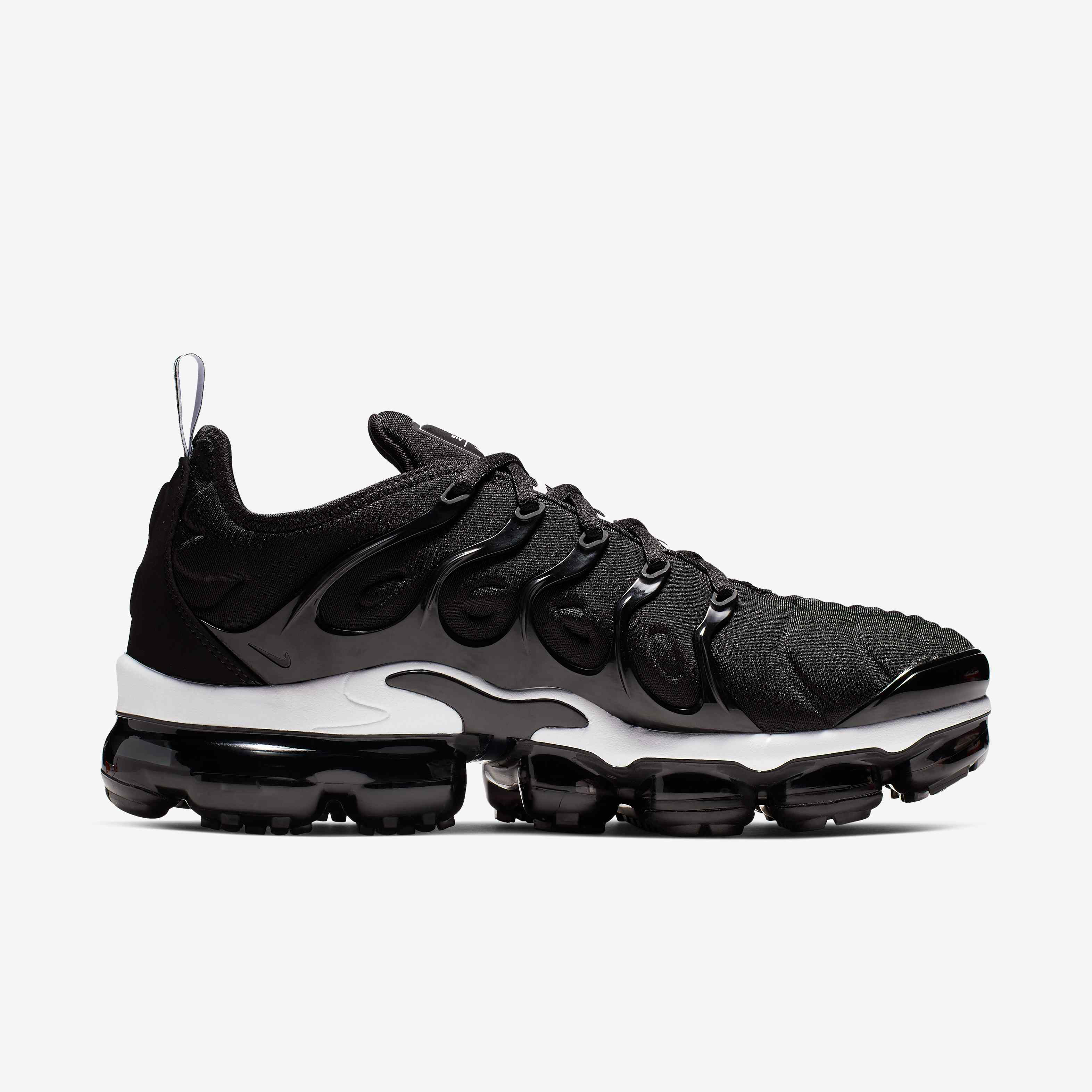 Nike Air VaporMax Plus image number 2