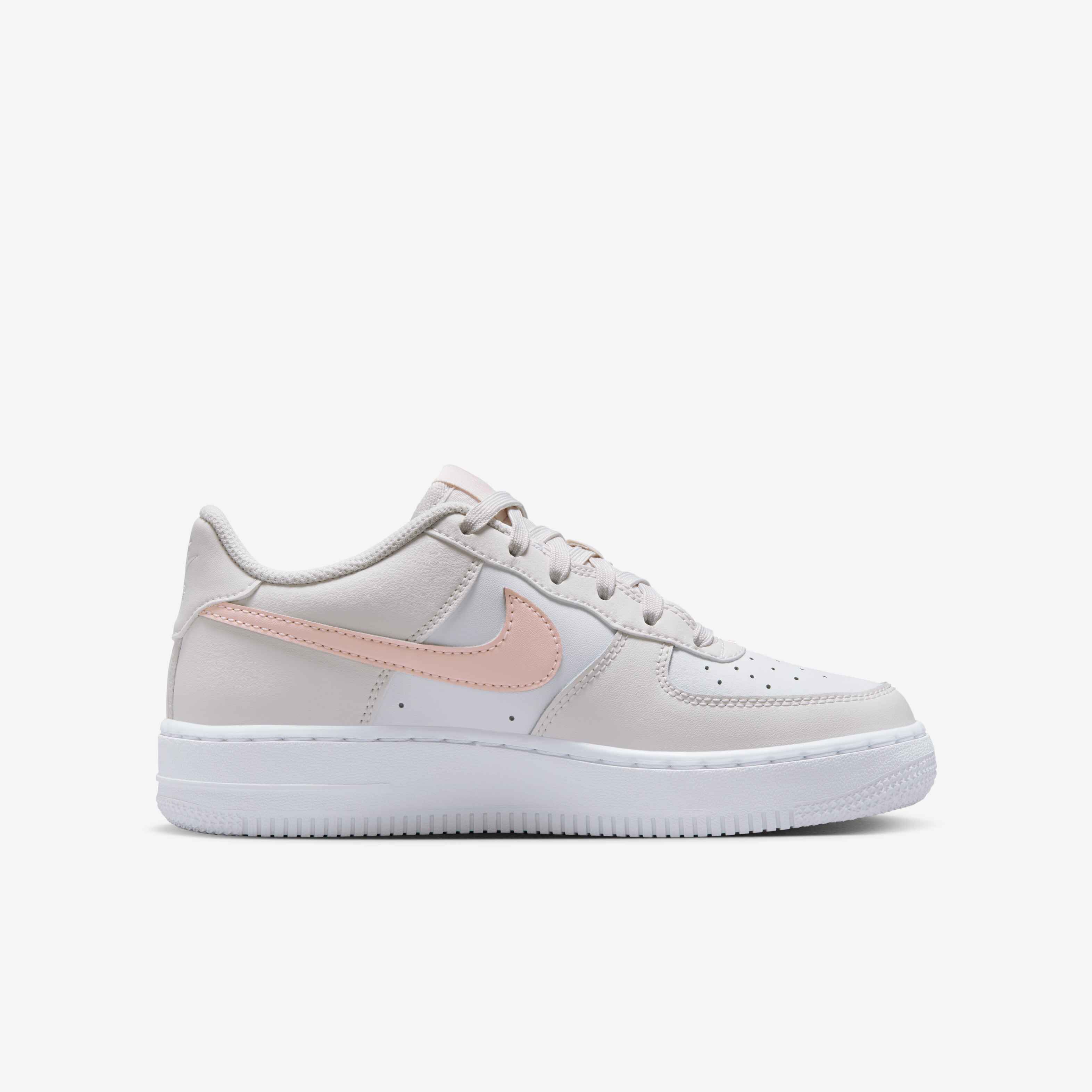 Nike Air Force 1 image number 2