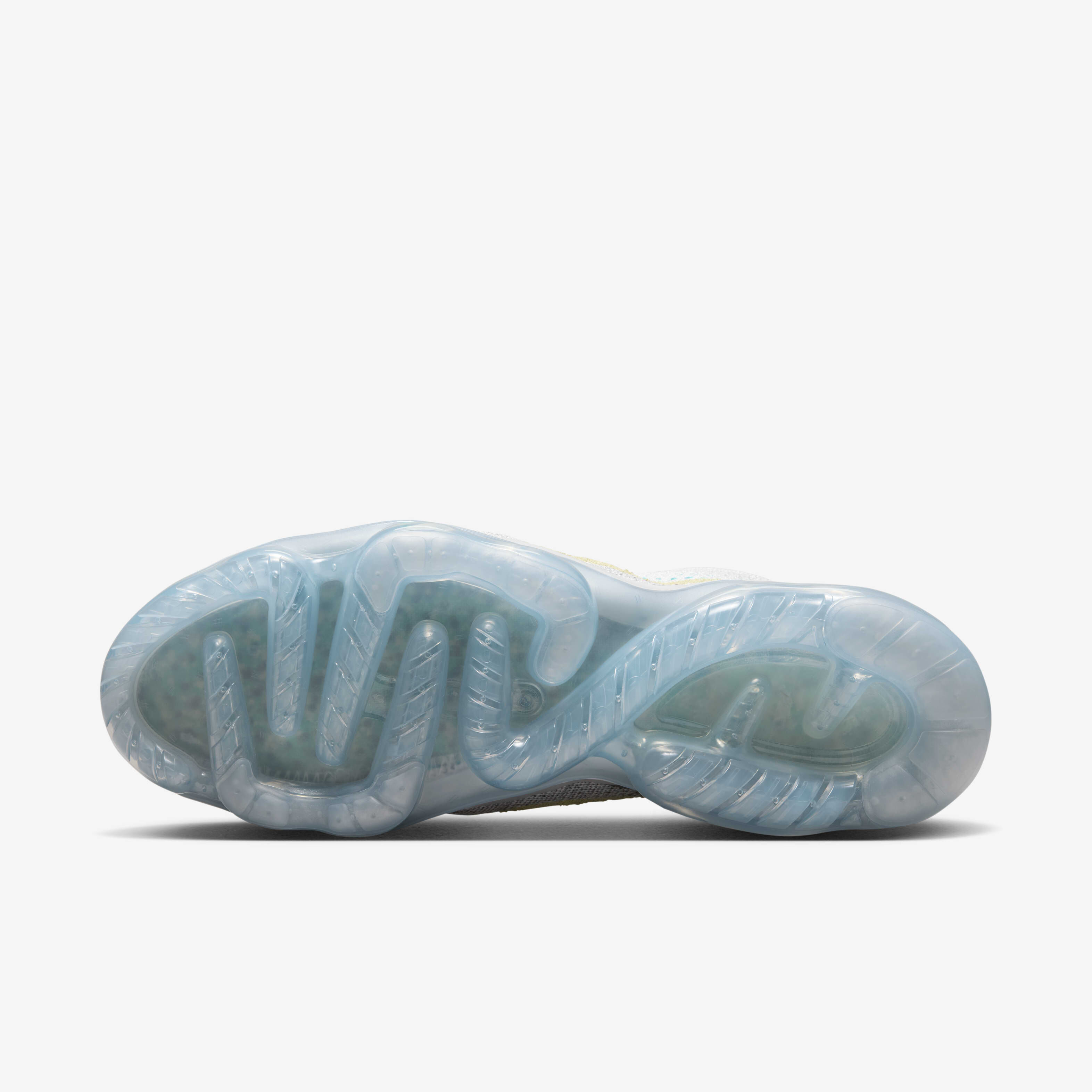 Difference between vapormax 1 and 2 store