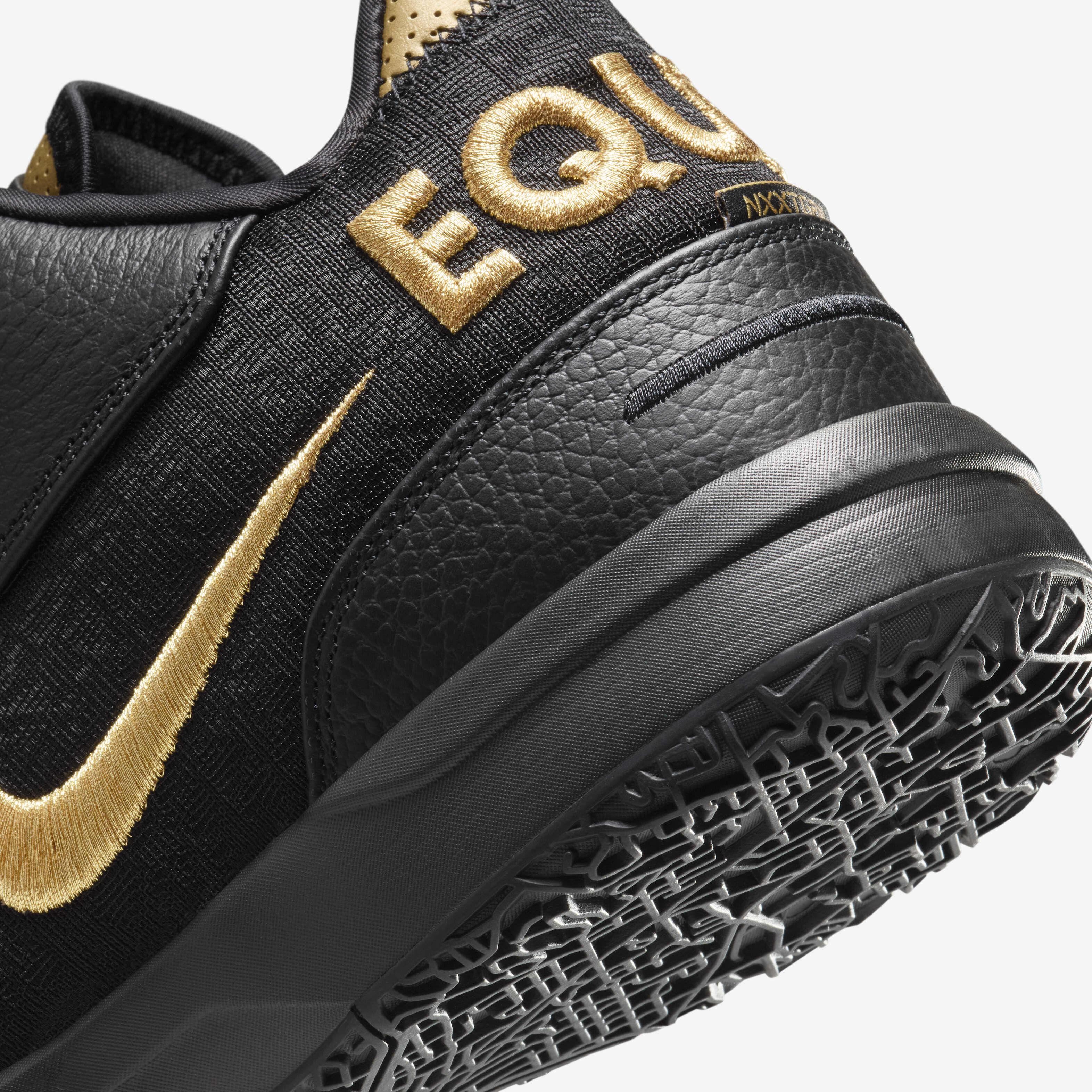 Sneakers nike basketball 99 deals