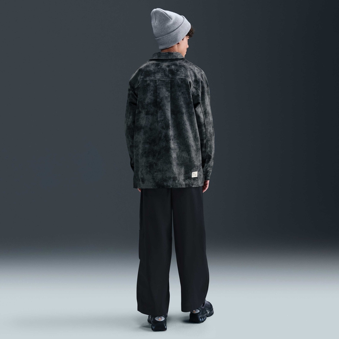 نايكي سبورتسوير ميترو جراوند image number 4 نايكي سبورتسوير ميترو جراوند image number 4