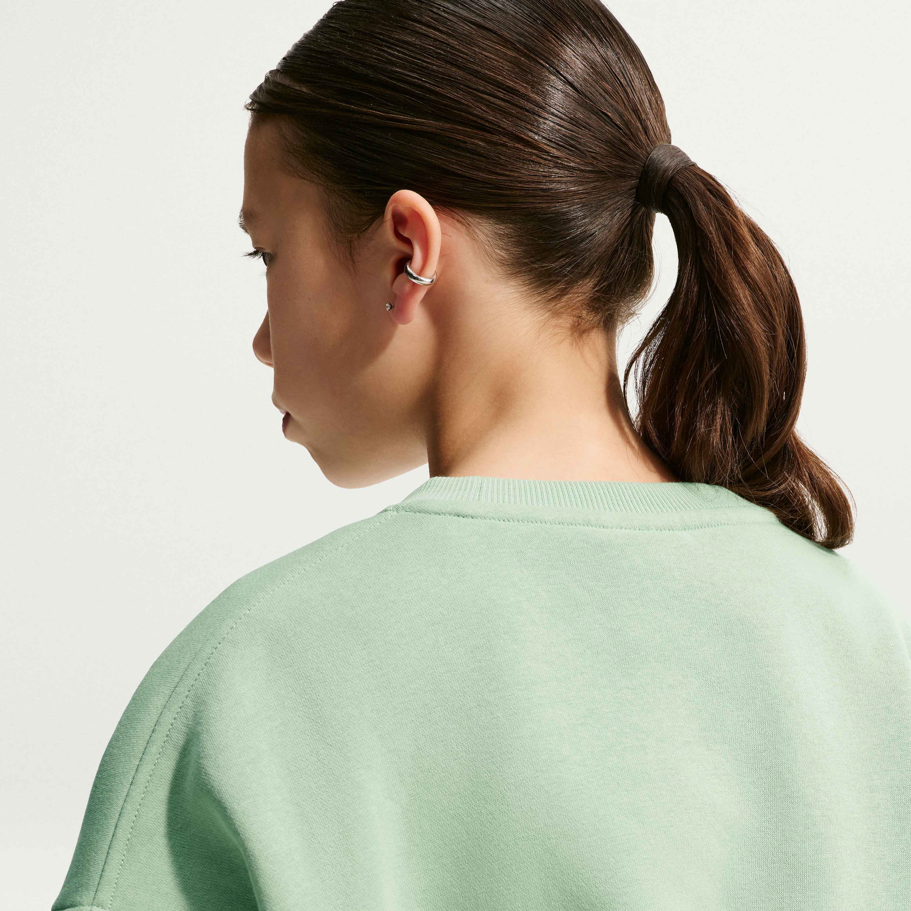 نايكي سبورتسوير كلوب فليس image number 1