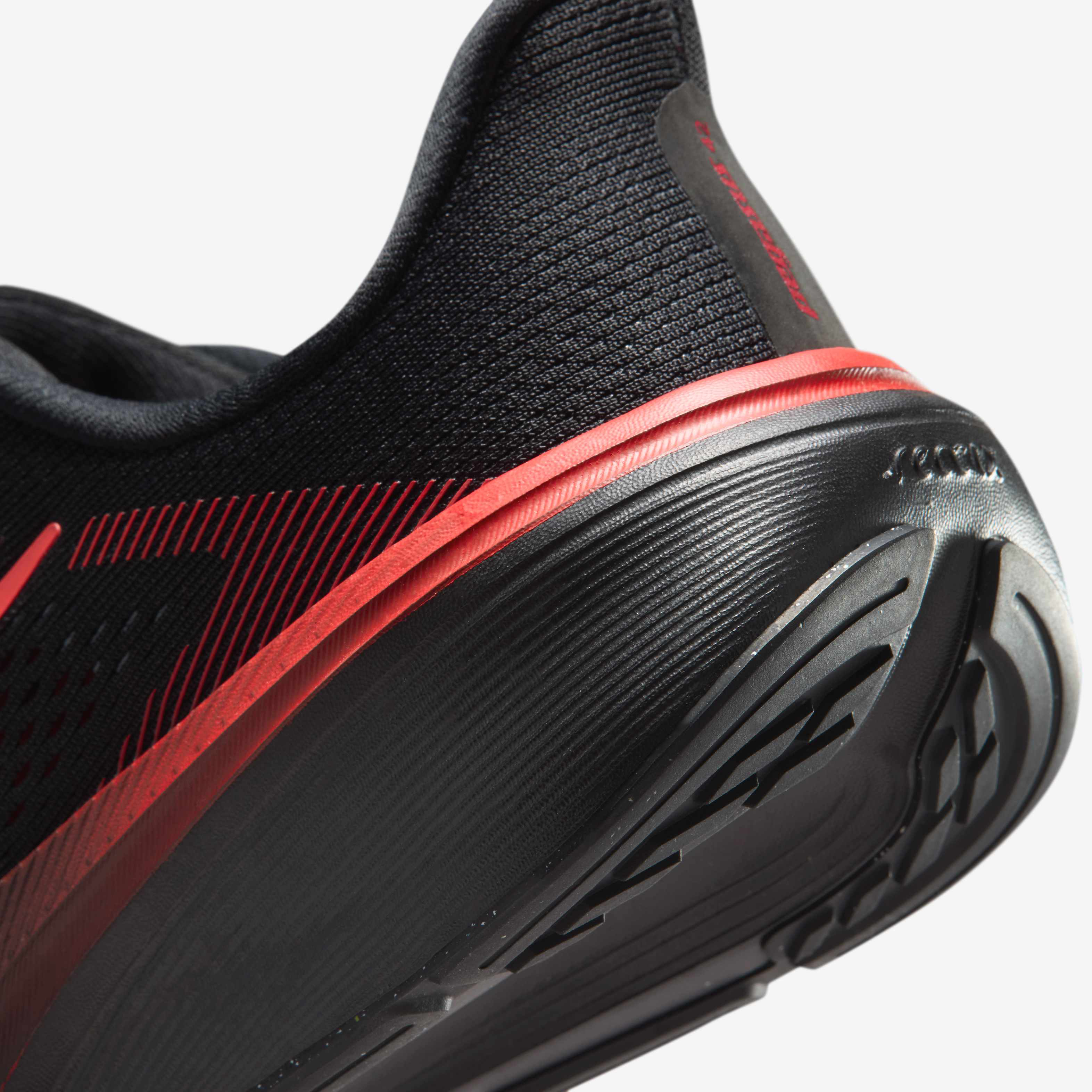 Nike Pegasus 42 image number 18