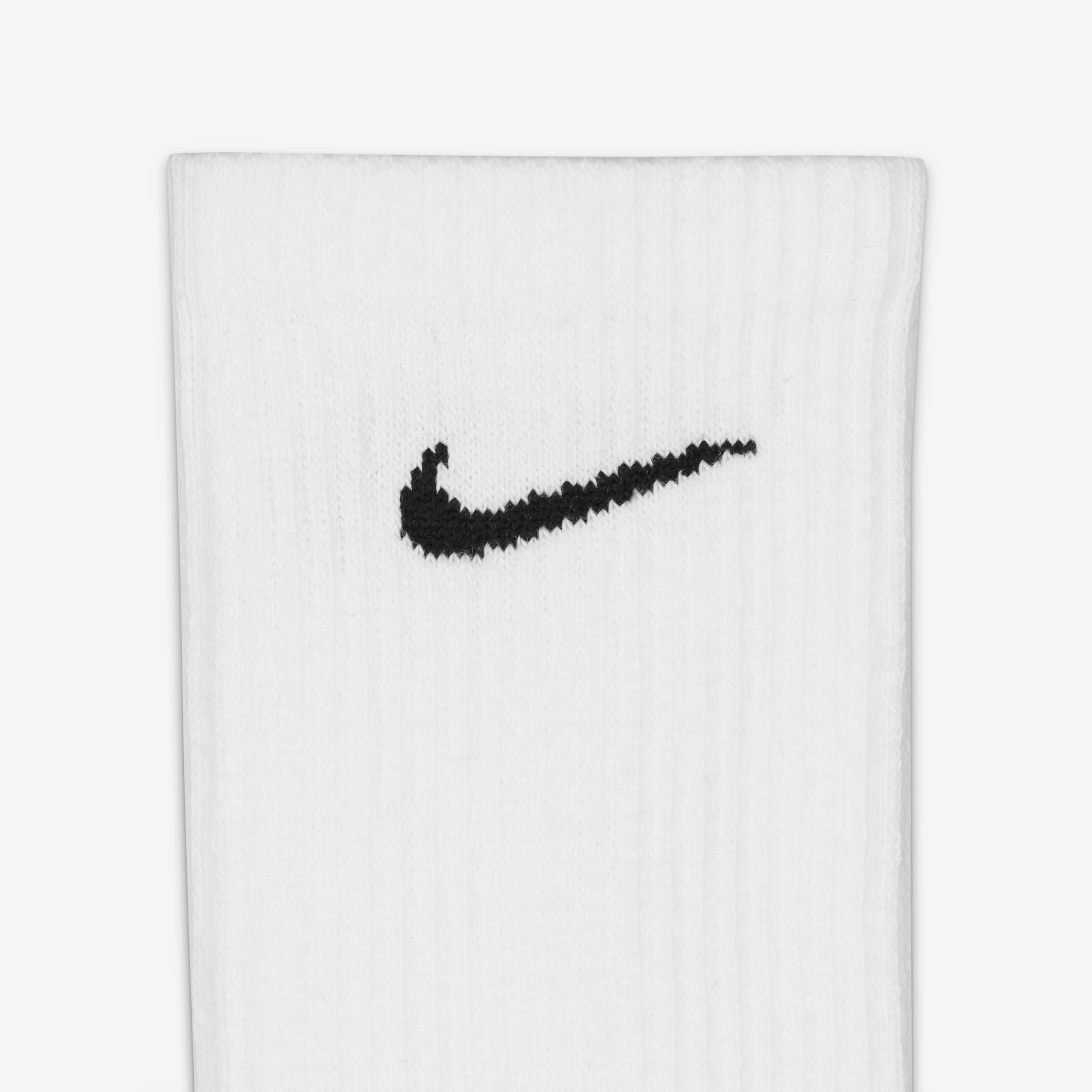 Everyday Plus Cushioned Training Crew Socks (6 Pairs) image number 3