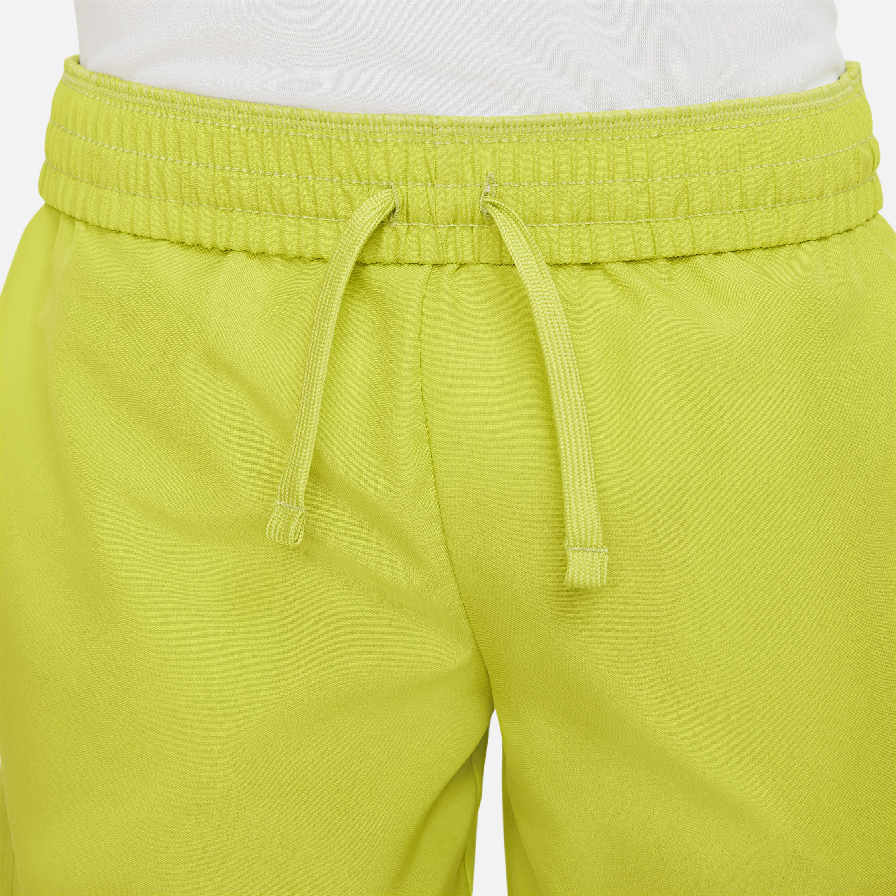 نايكي ملتي image number 4