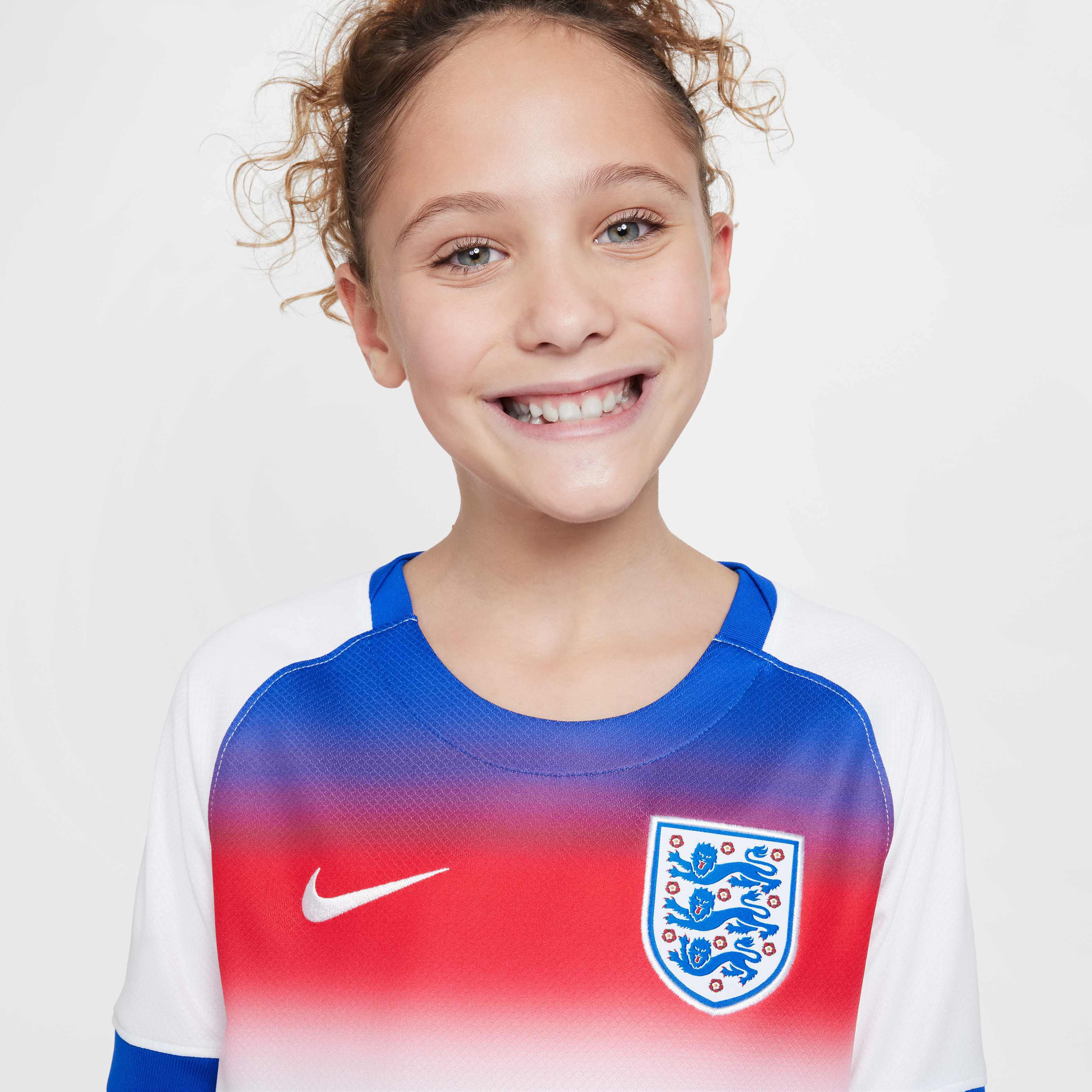England 2025 Stadium Home (Women's Team) image number 2