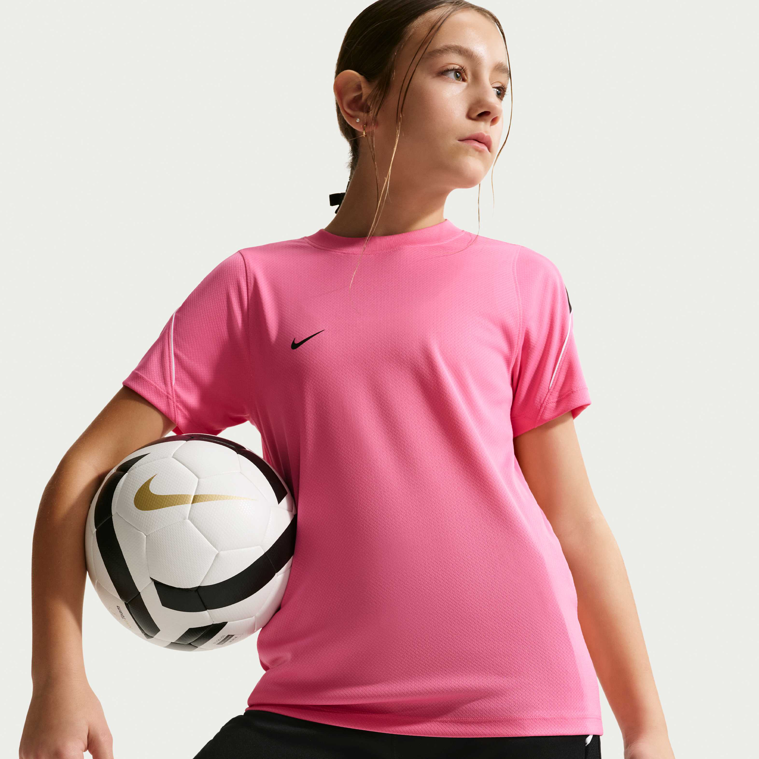 نايكي أكاديمي image number 4