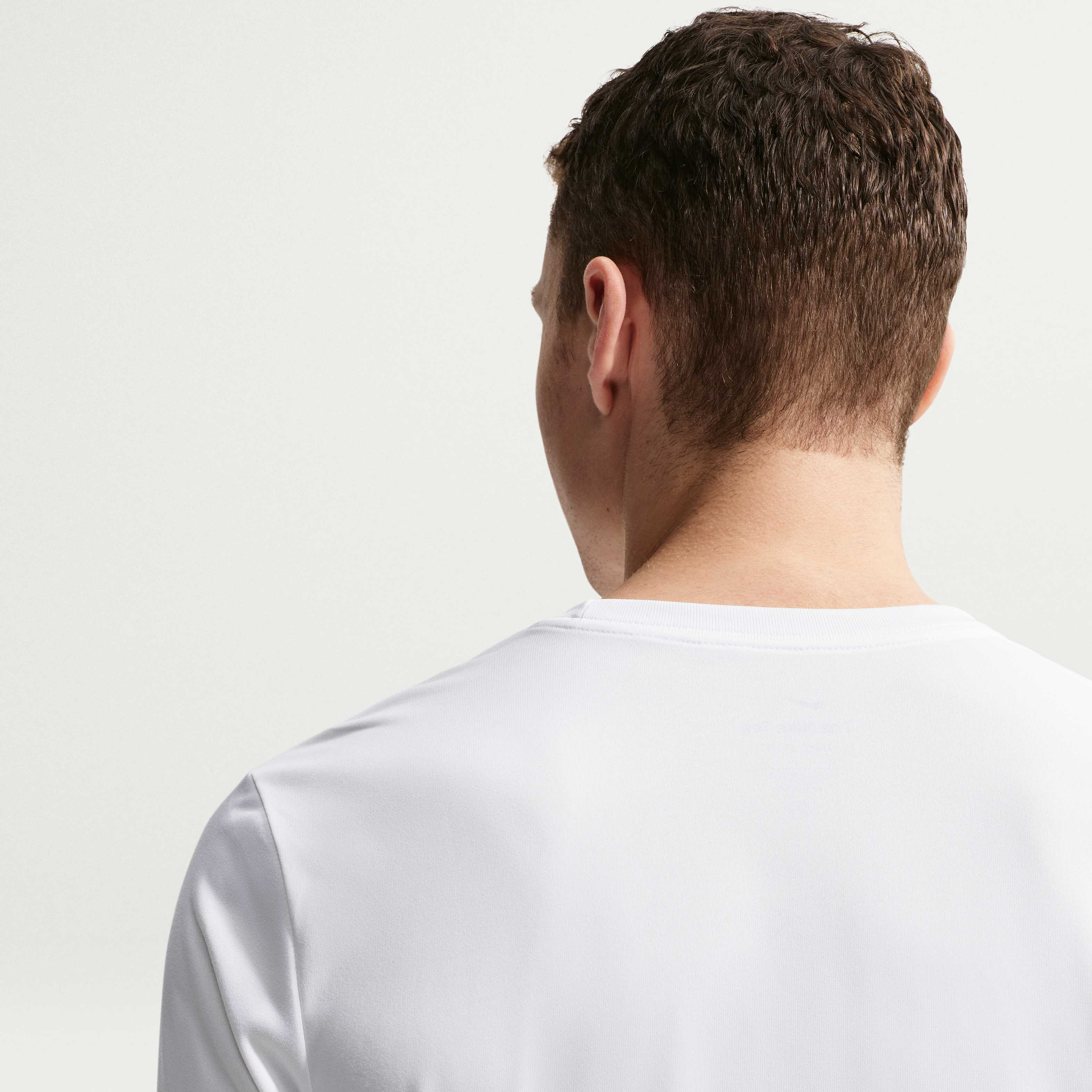 Nike Dri-FIT Legend image number 1