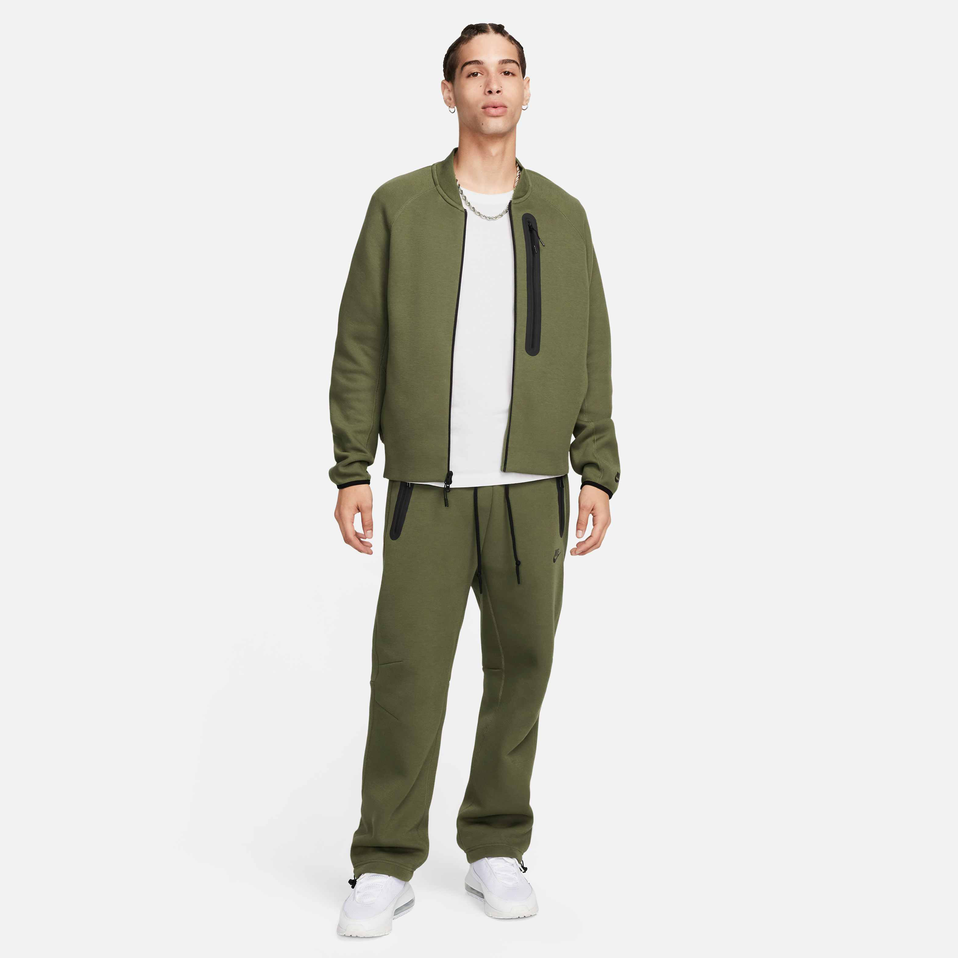 Nike Sportswear Tech Fleece image number 9