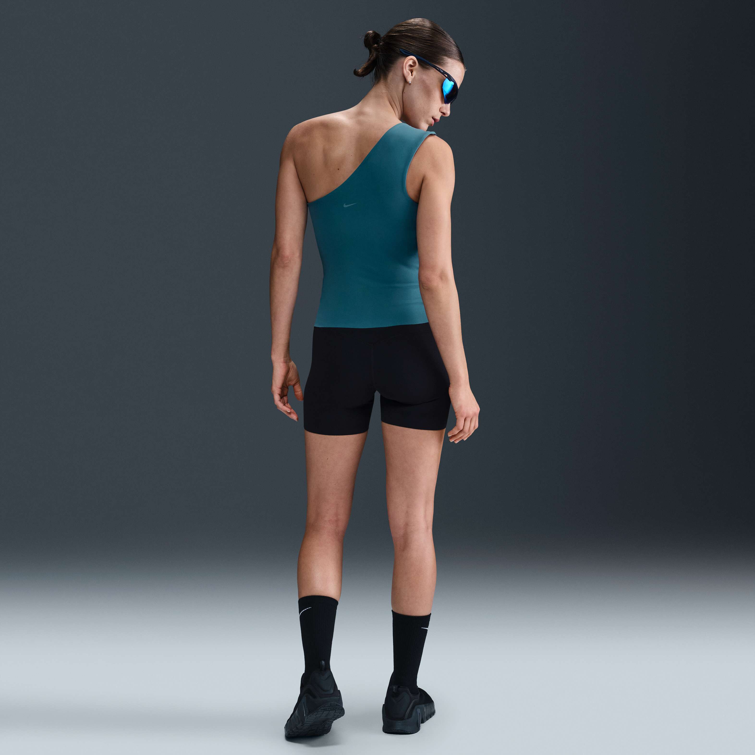 Nike Zenvy image number 4