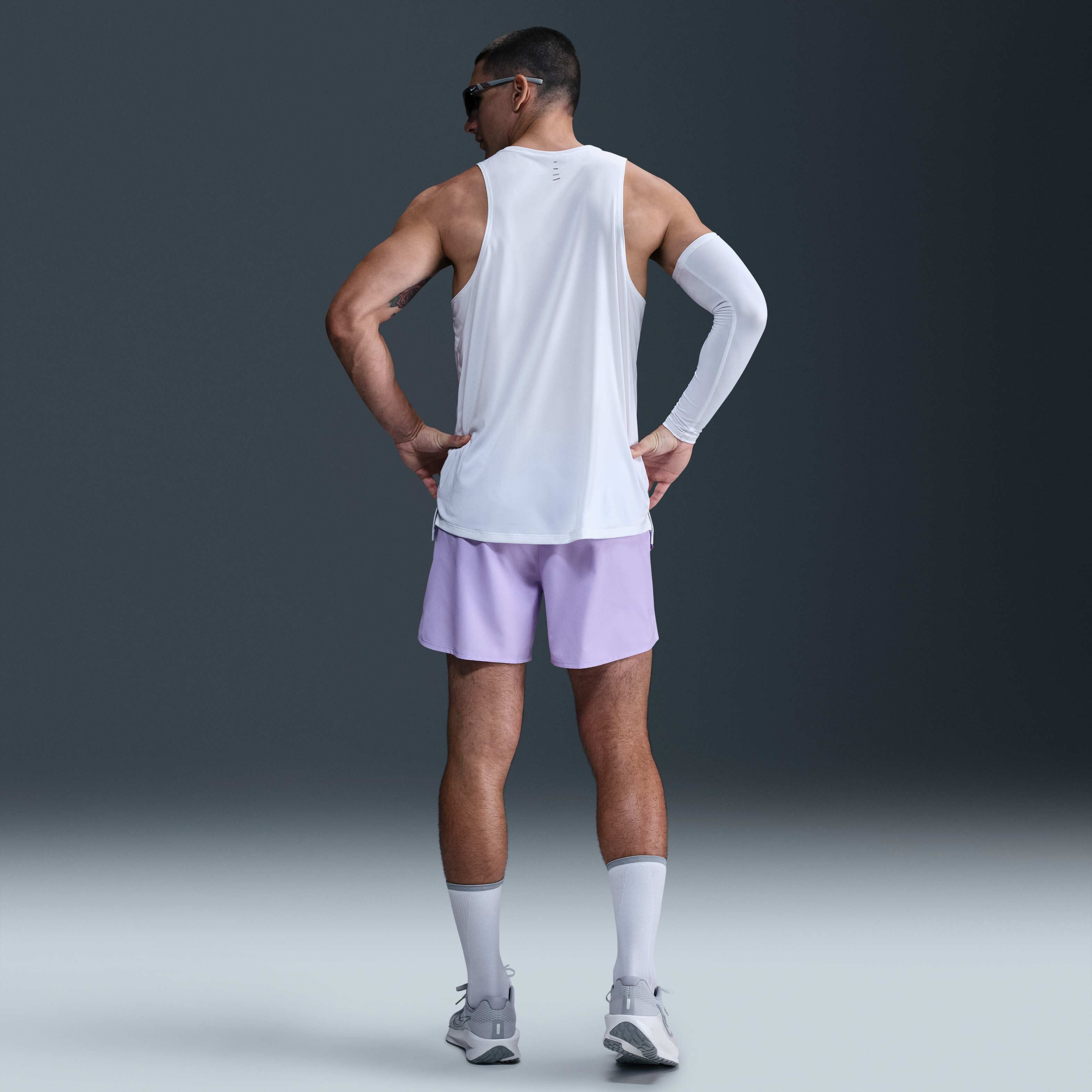 نايكي تشالنجر image number 3