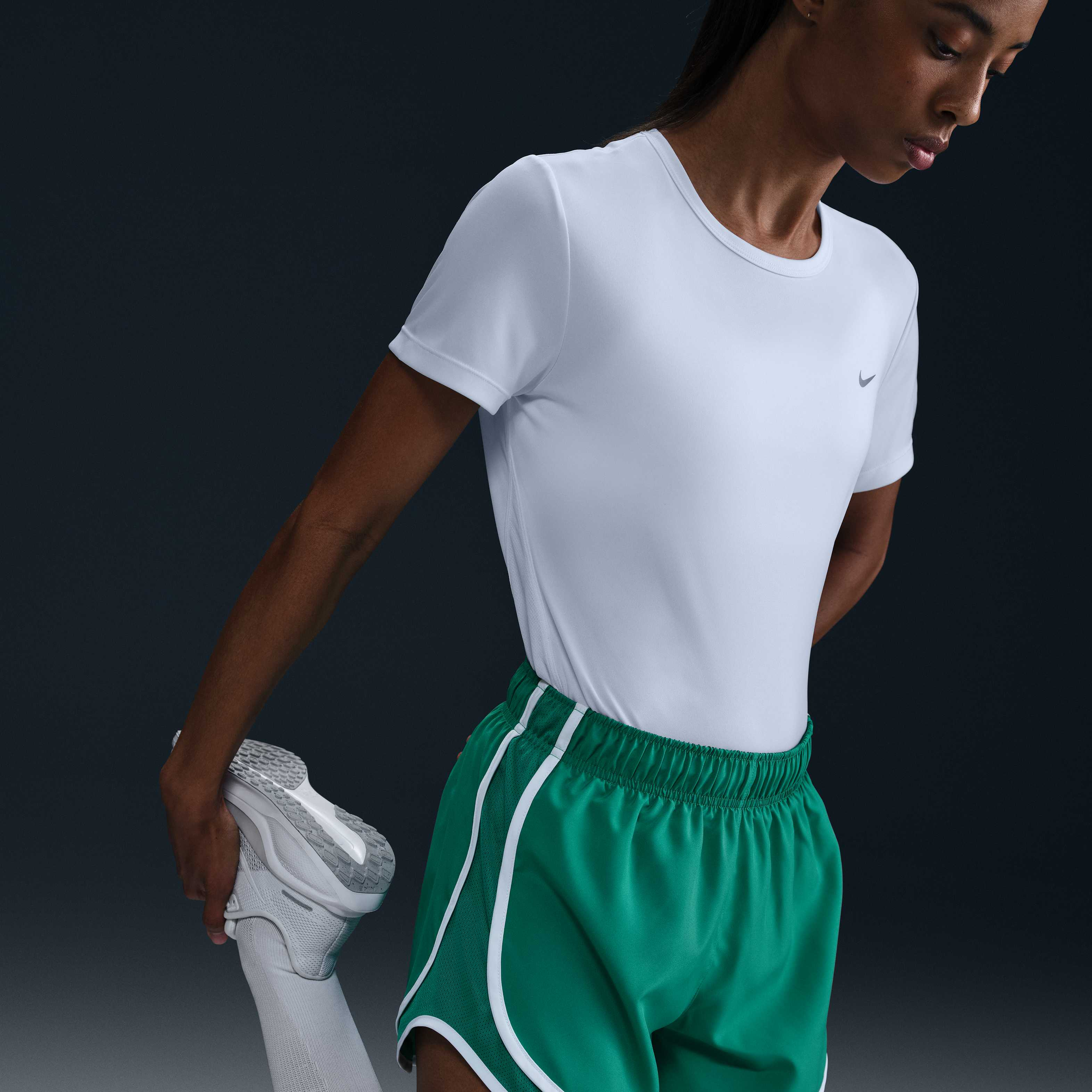 Nike Tempo image number 2