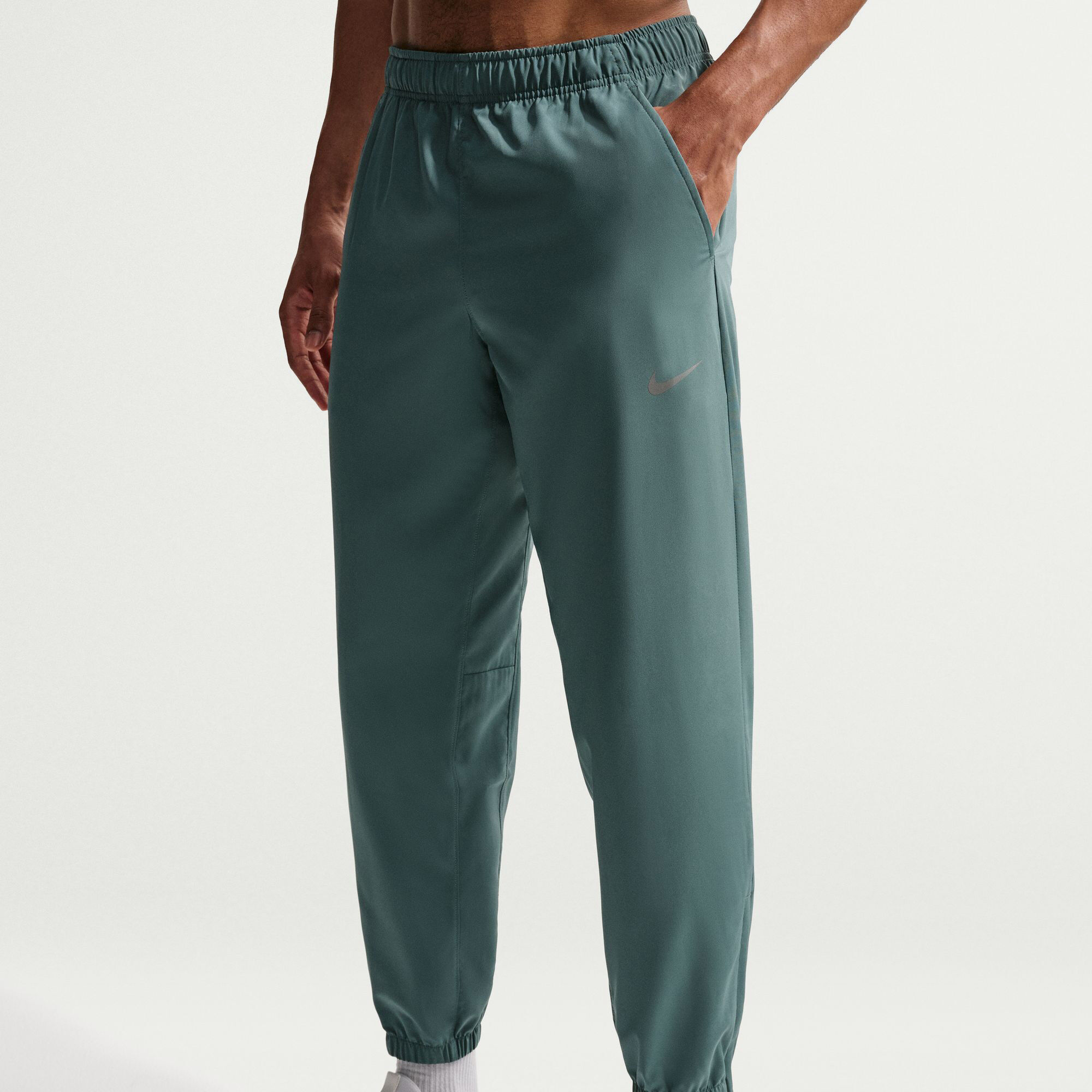 Nike Form image number 4