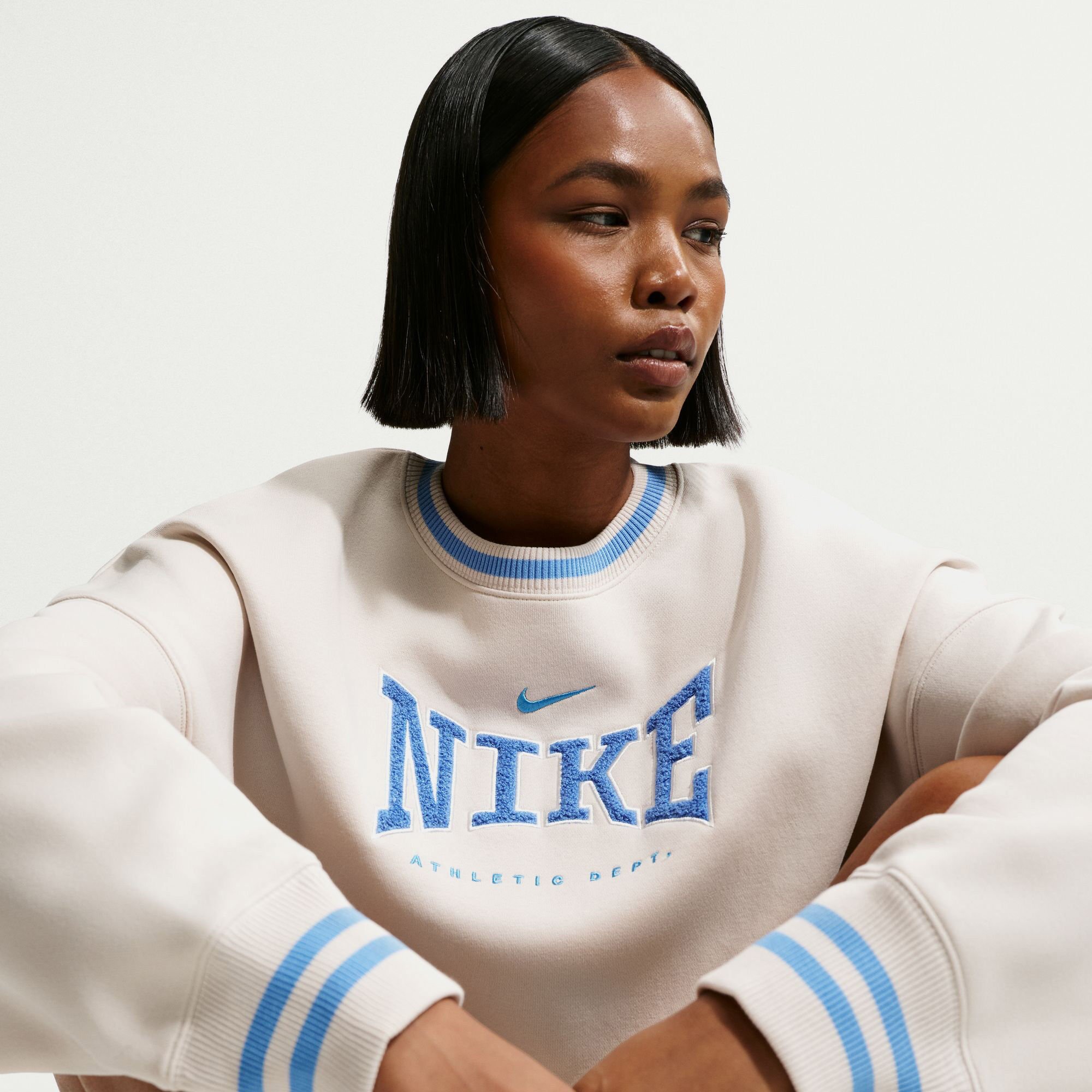 Nike Sportswear Phoenix Fleece image number 4