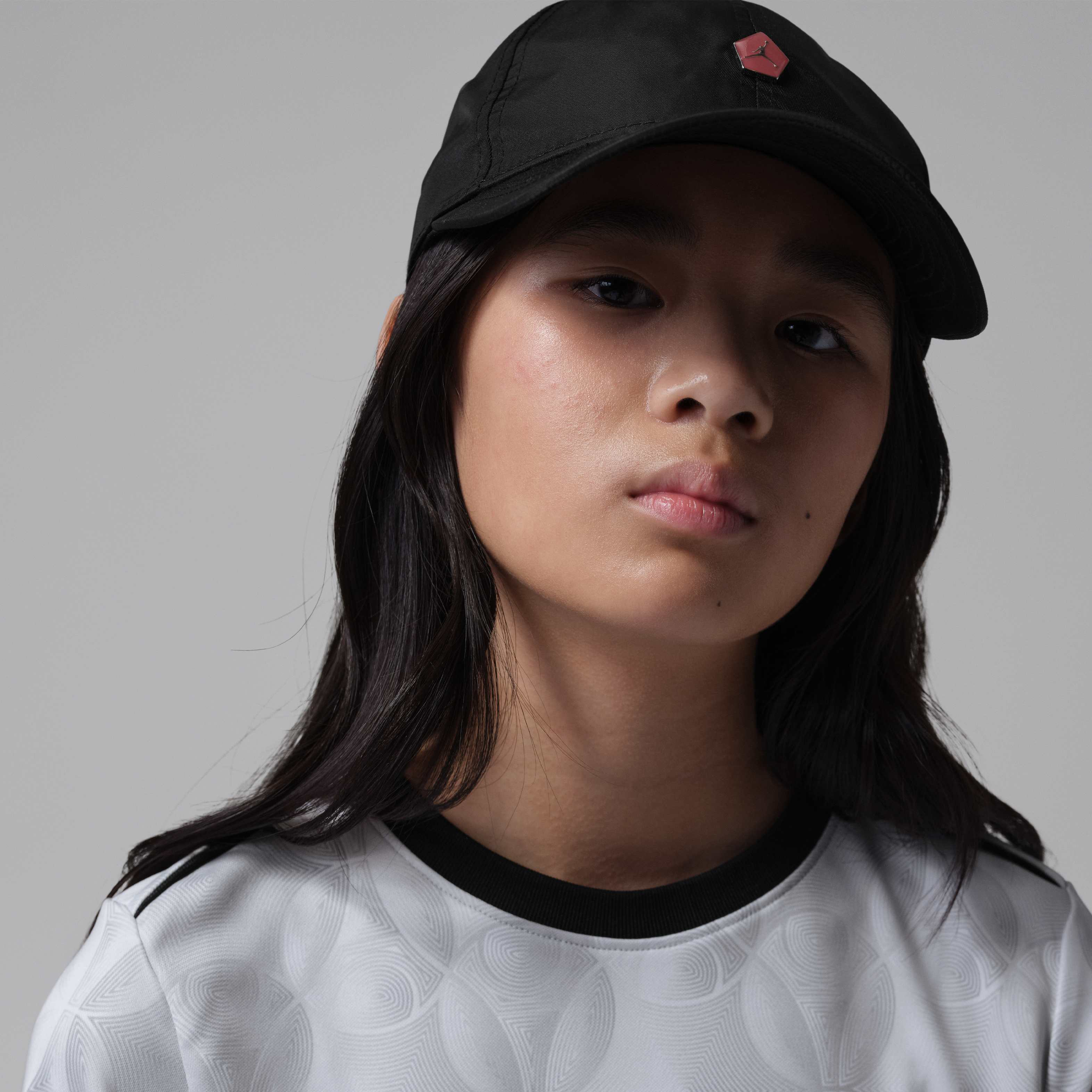 Paris Saint-Germain Academy Pro Night Edition image number 2