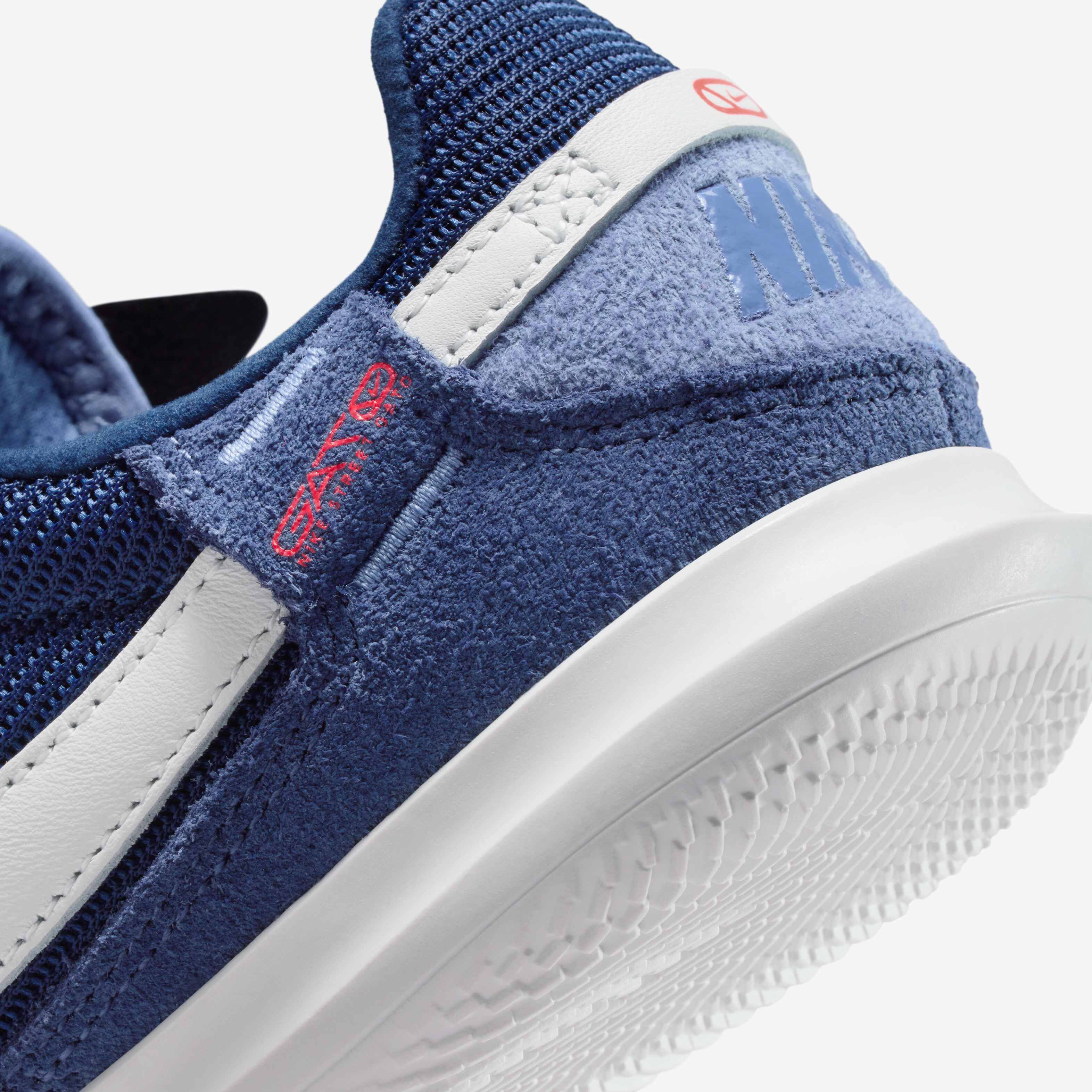 نايكي Jr. ستريتجاتو image number 7