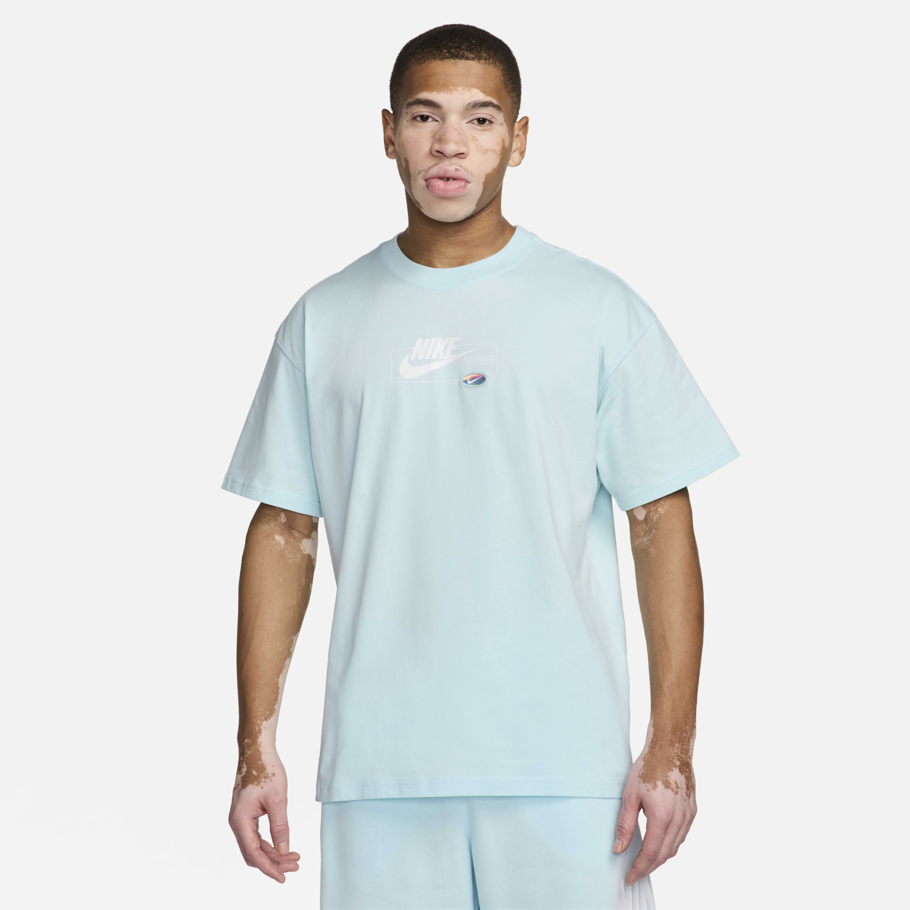 ★ Nike★ Sportswear Athletics T-Shirt M White Glacier Blue Buy Nike Sportswear Men's Max90 T-Shirt - Glacier Blue