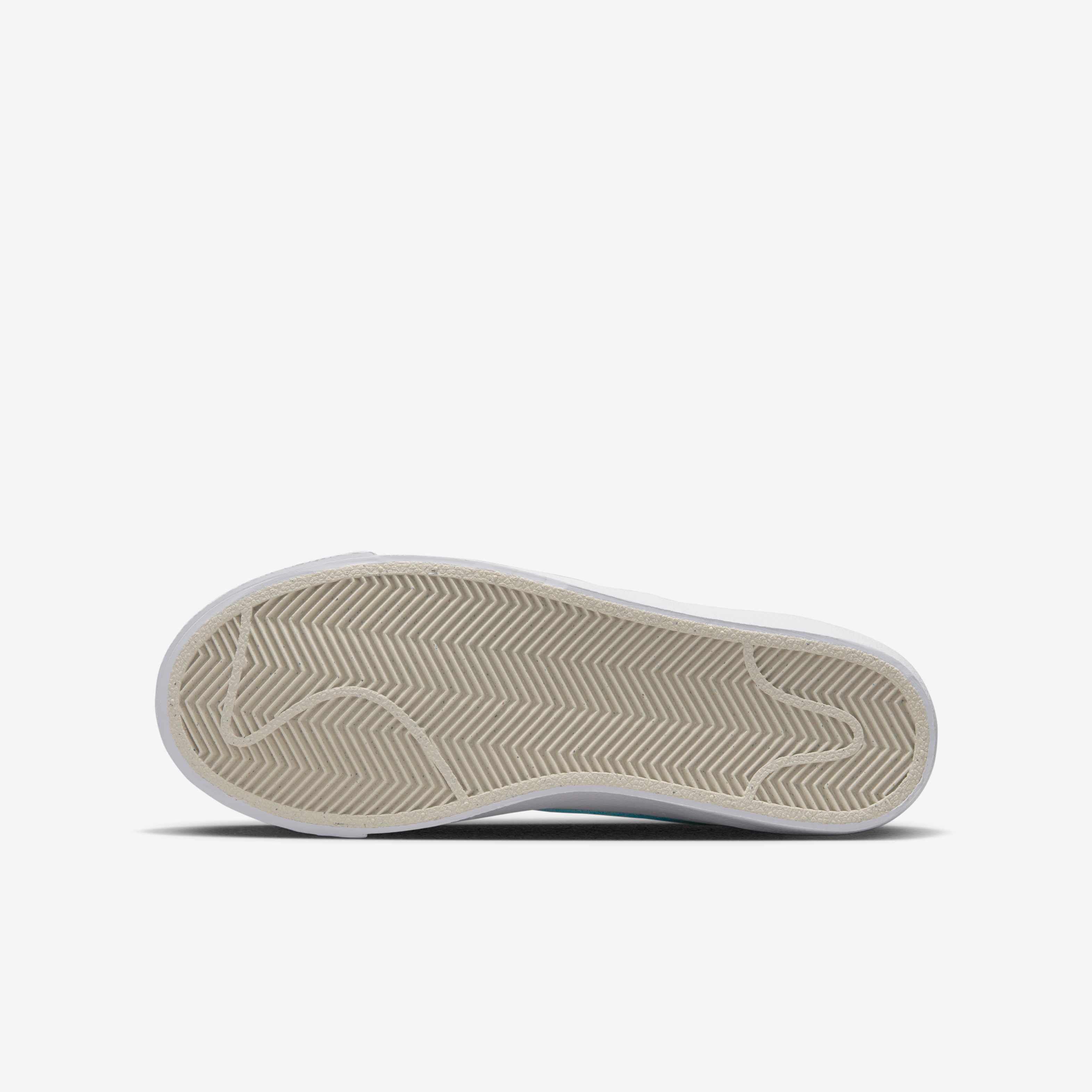 نايكي بليزر ميد '77 image number 1