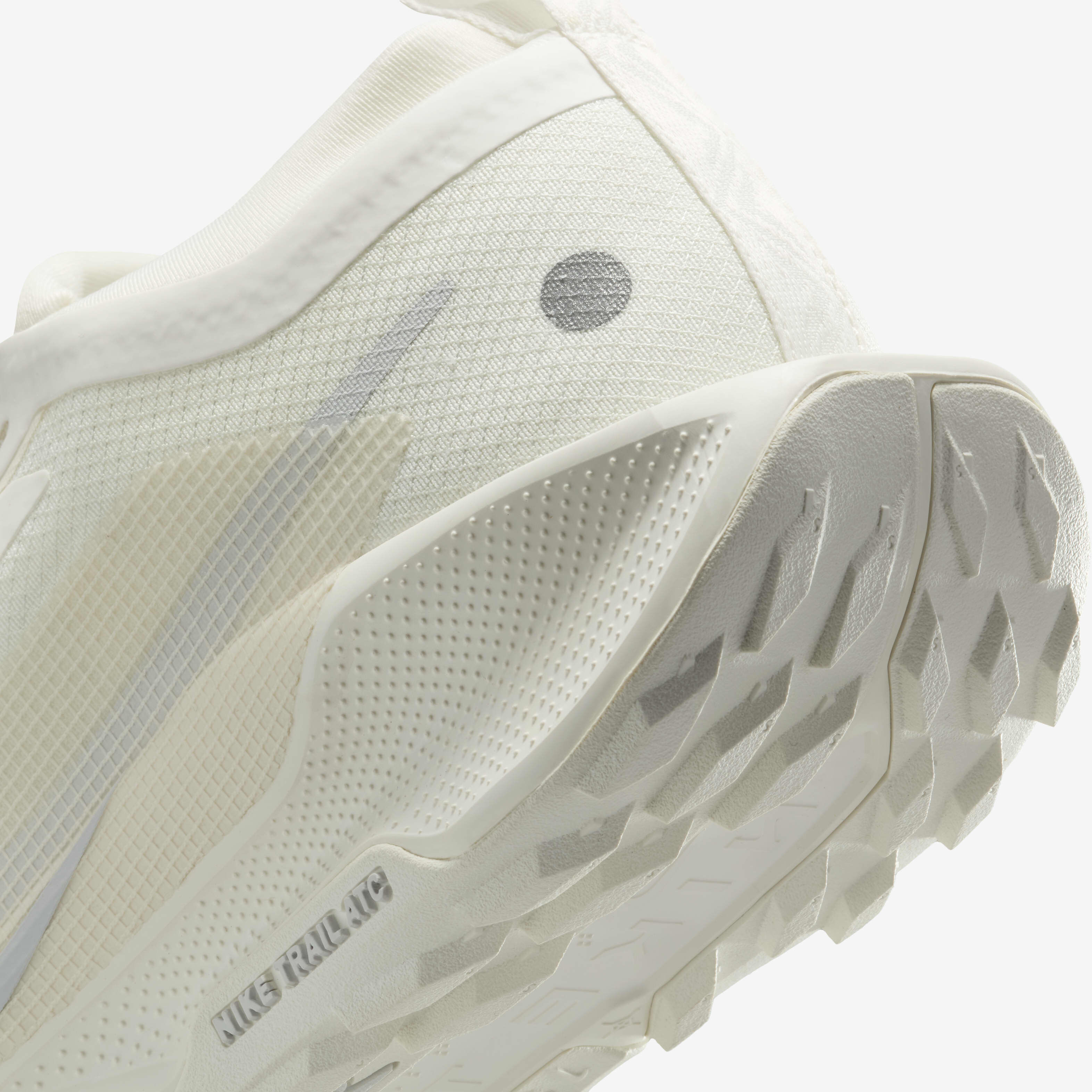 نايكي بيجاسوس تريل 5 جور-تكس image number 7