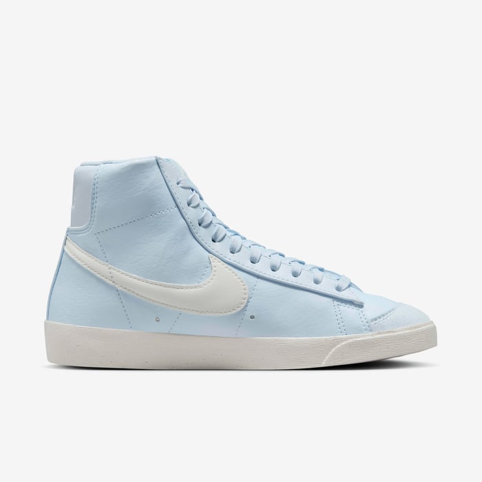 Nike Blazer Mid '77 image number 2 Nike Blazer Mid '77 image number 2
