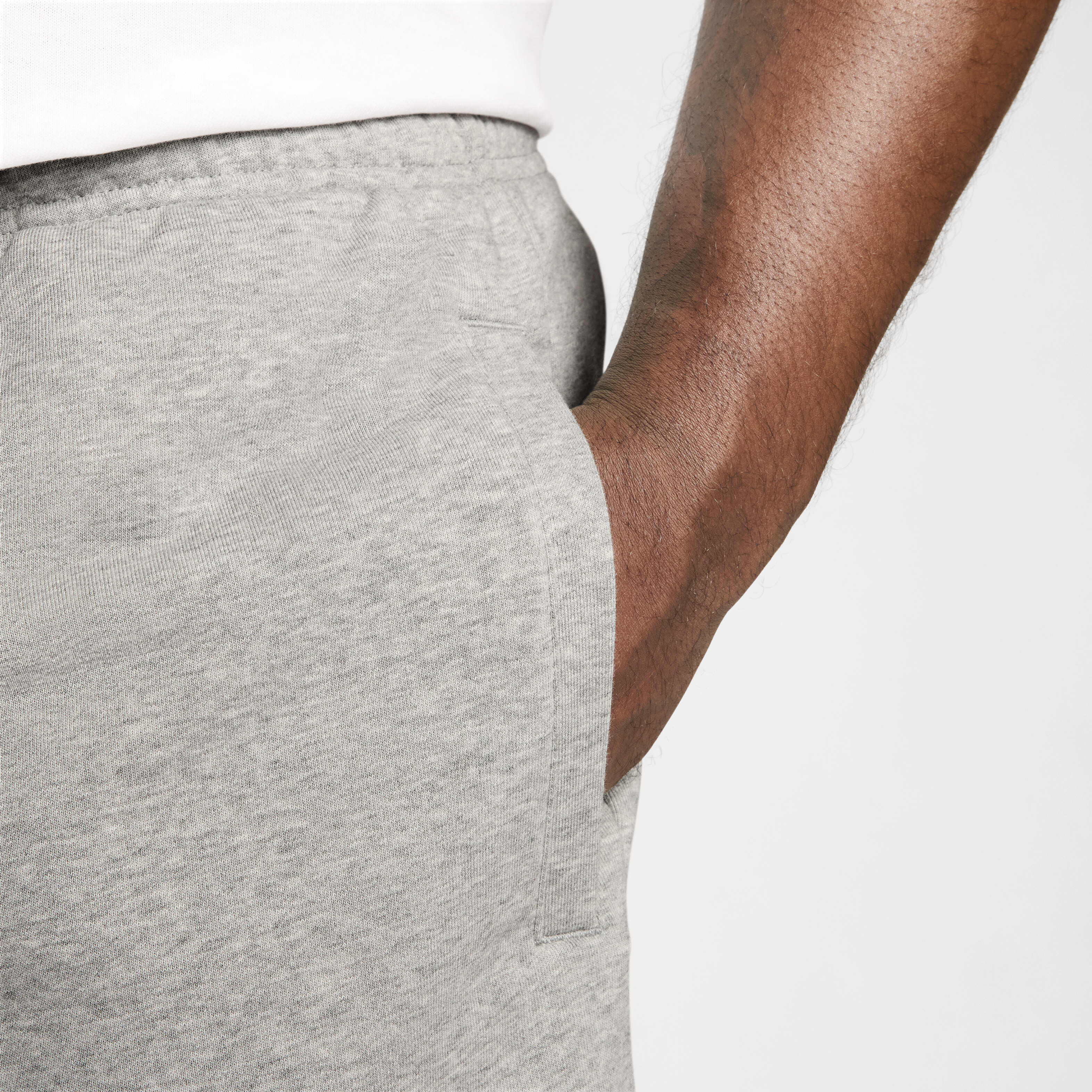 Nike Standard Issue image number 11