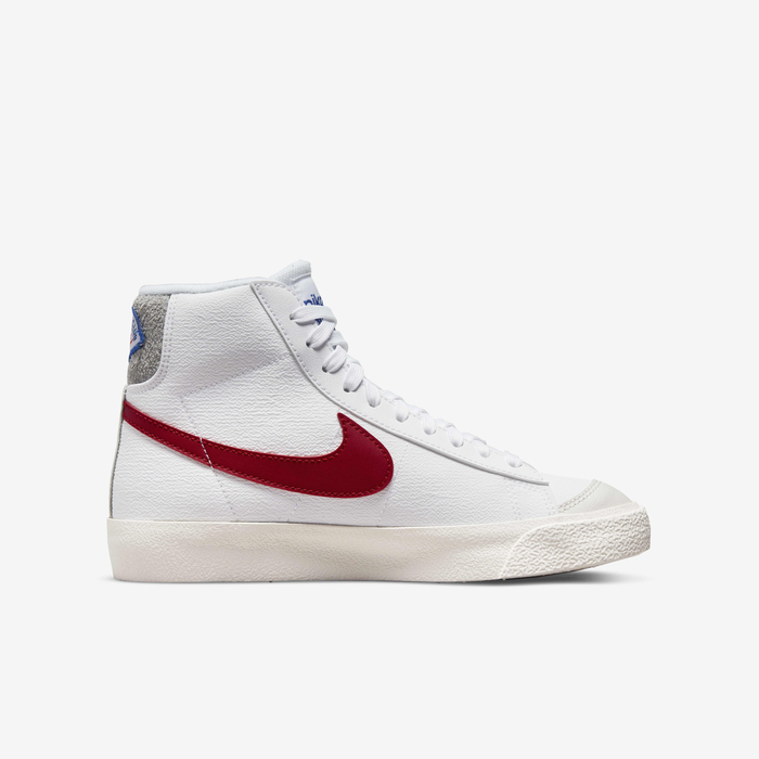 Nike Blazer Mid '77 image number 2 Nike Blazer Mid '77 image number 2