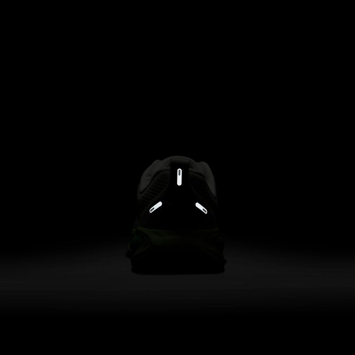 نايكي فوميرو 18 image number 8 نايكي فوميرو 18 image number 8