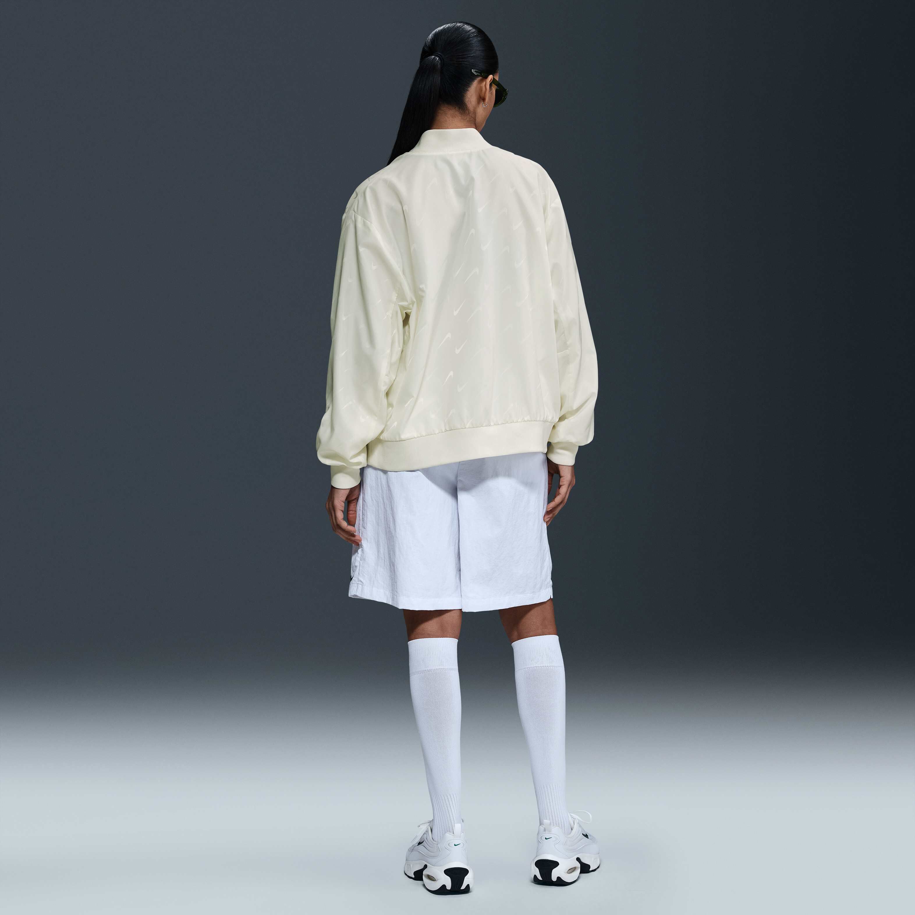 نايكي سبورتسوير دستروير image number 4