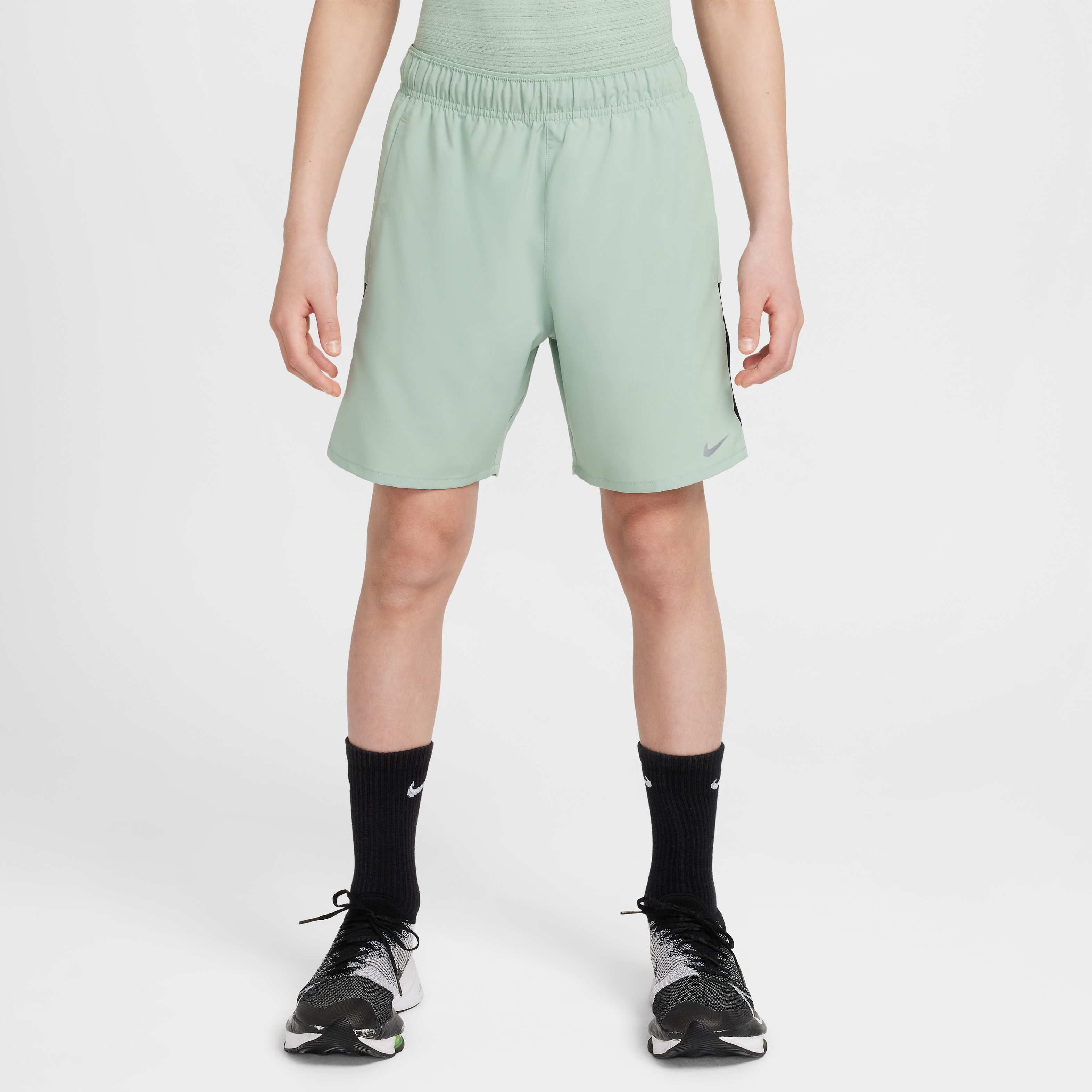 Nike Dri-FIT Challenger image number 0