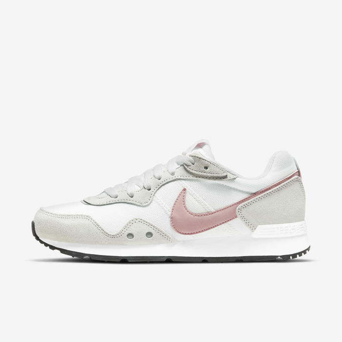 Buy Nike Venture Runner Women's Shoe White/Platinum Tint/Black