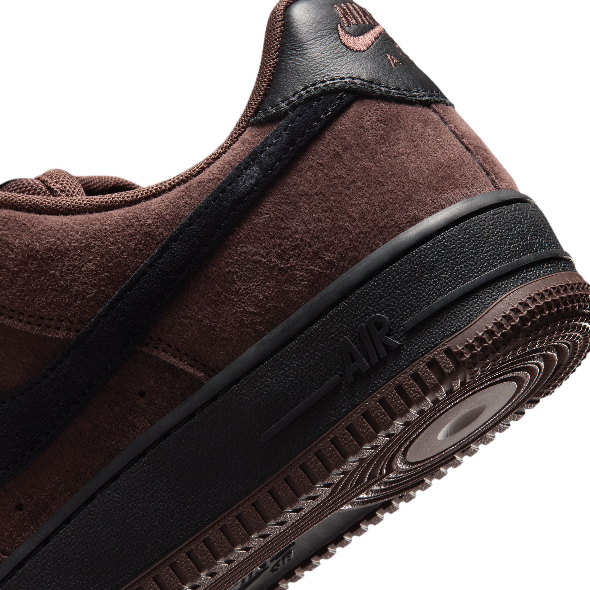 Nike SB Air Force 1 image number 10