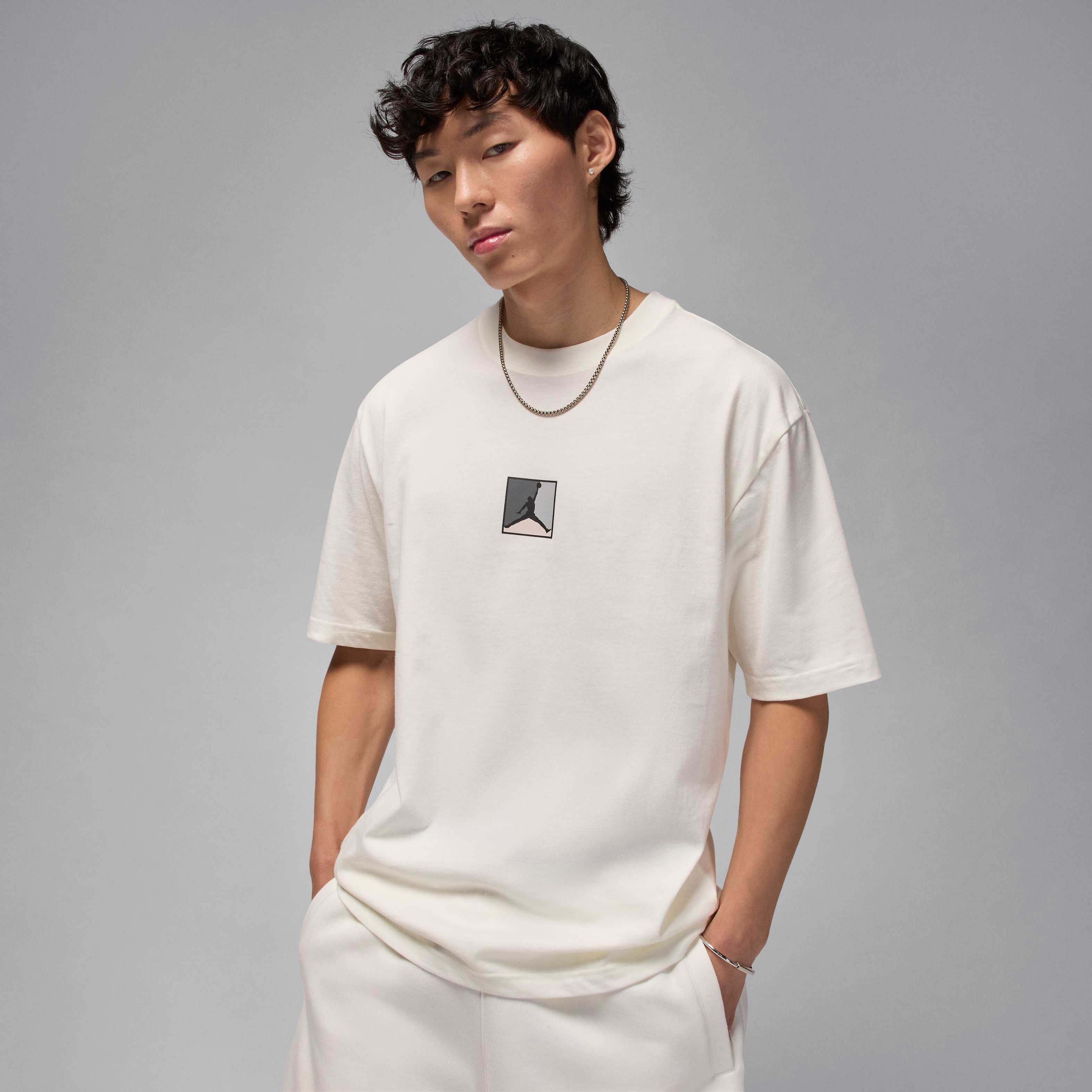 Buy Jordan Brooklyn Men's T-Shirt - Sail | Nike Kuwait Official
