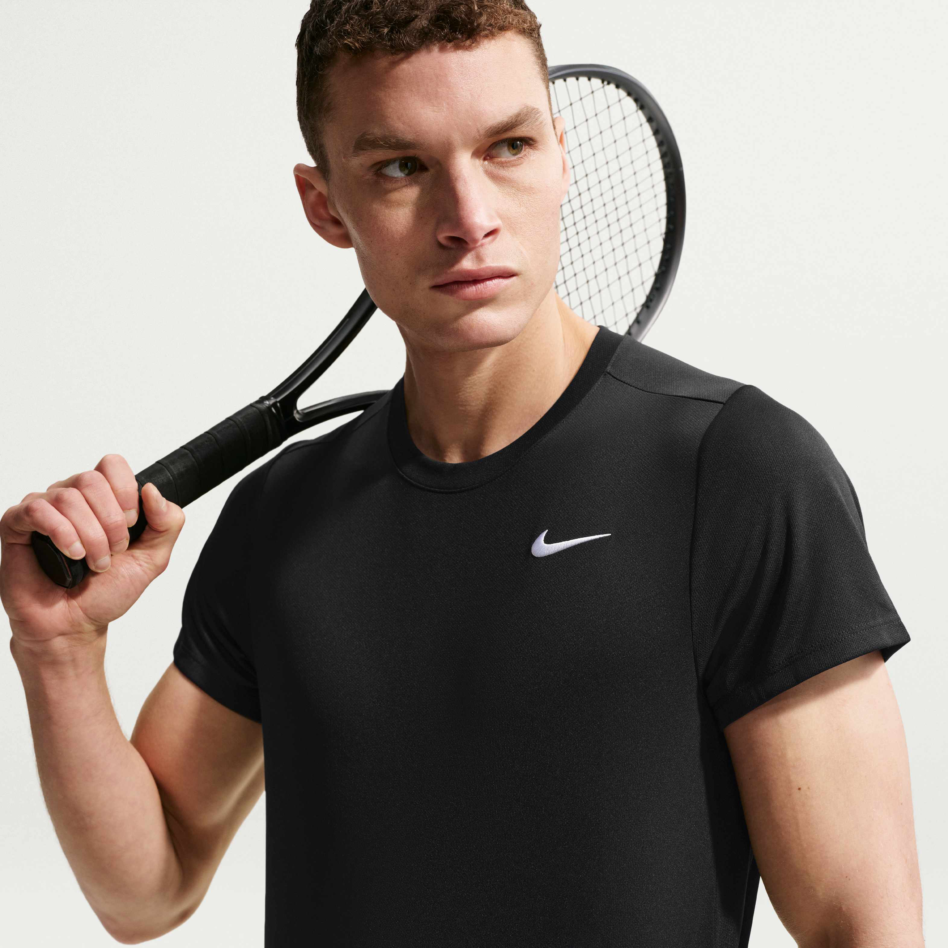 NikeCourt Victory image number 2