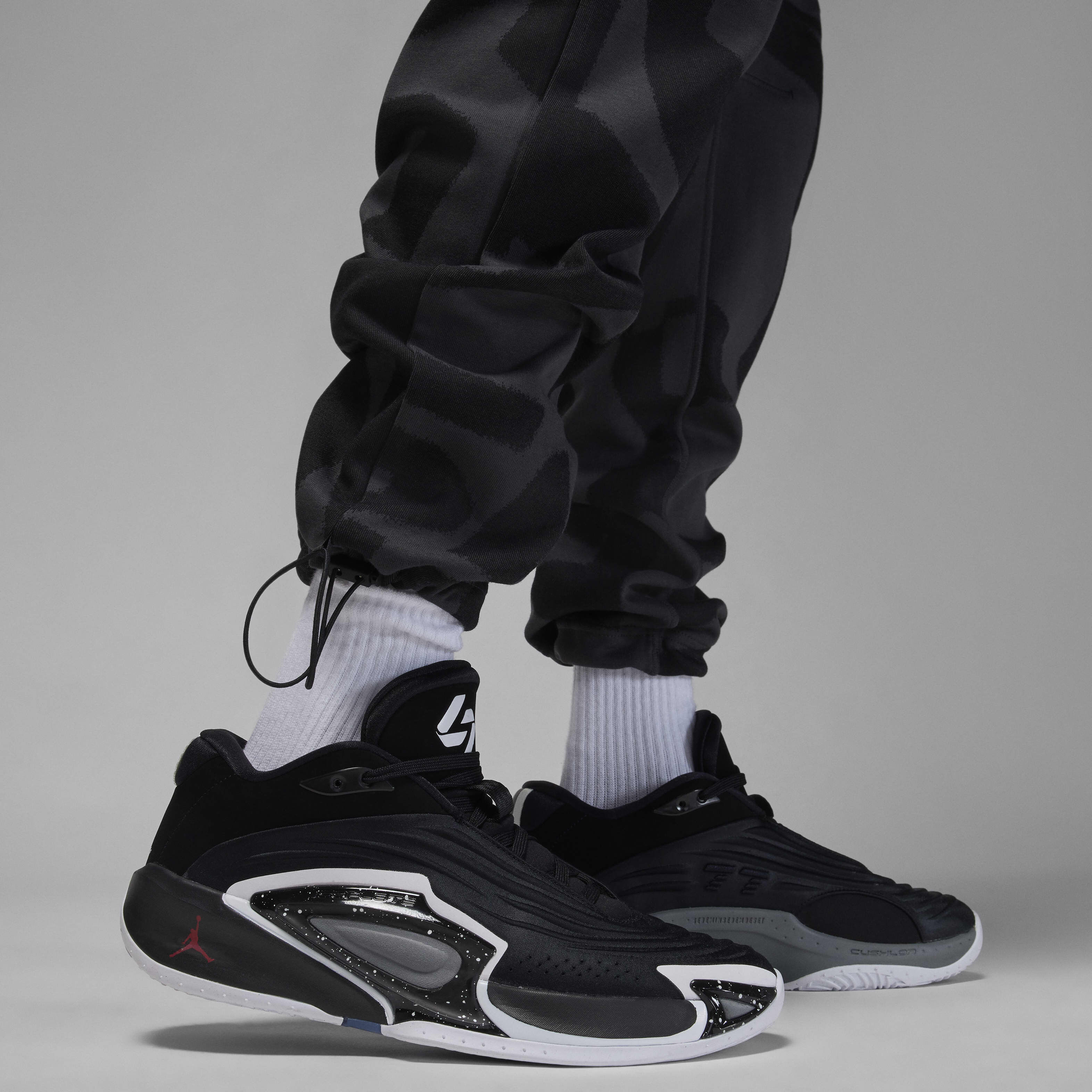 جوردن سبورت هوب فليس image number 4