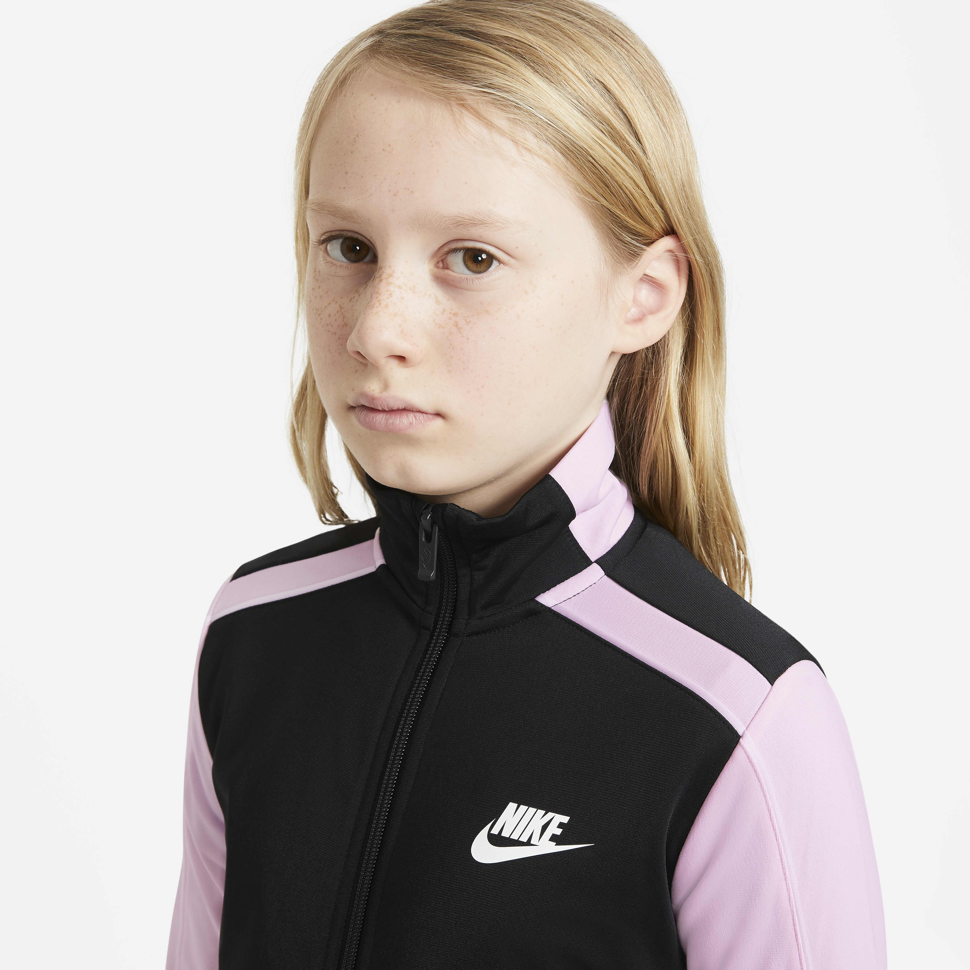 Nike Sportswear image number 4