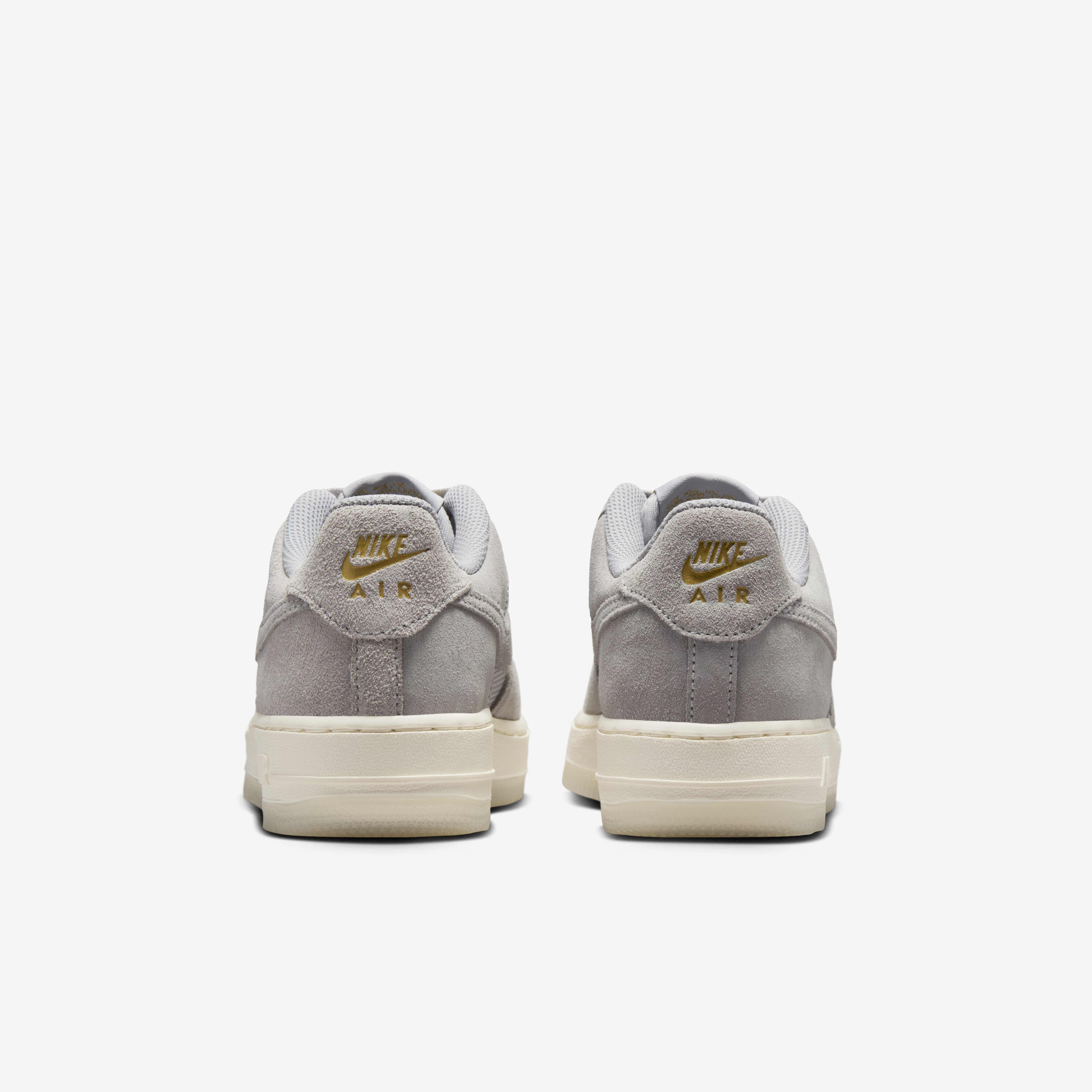 Buy Nike Air Force 1 LV8 Older Kids Shoes Nike Kuwait Official
