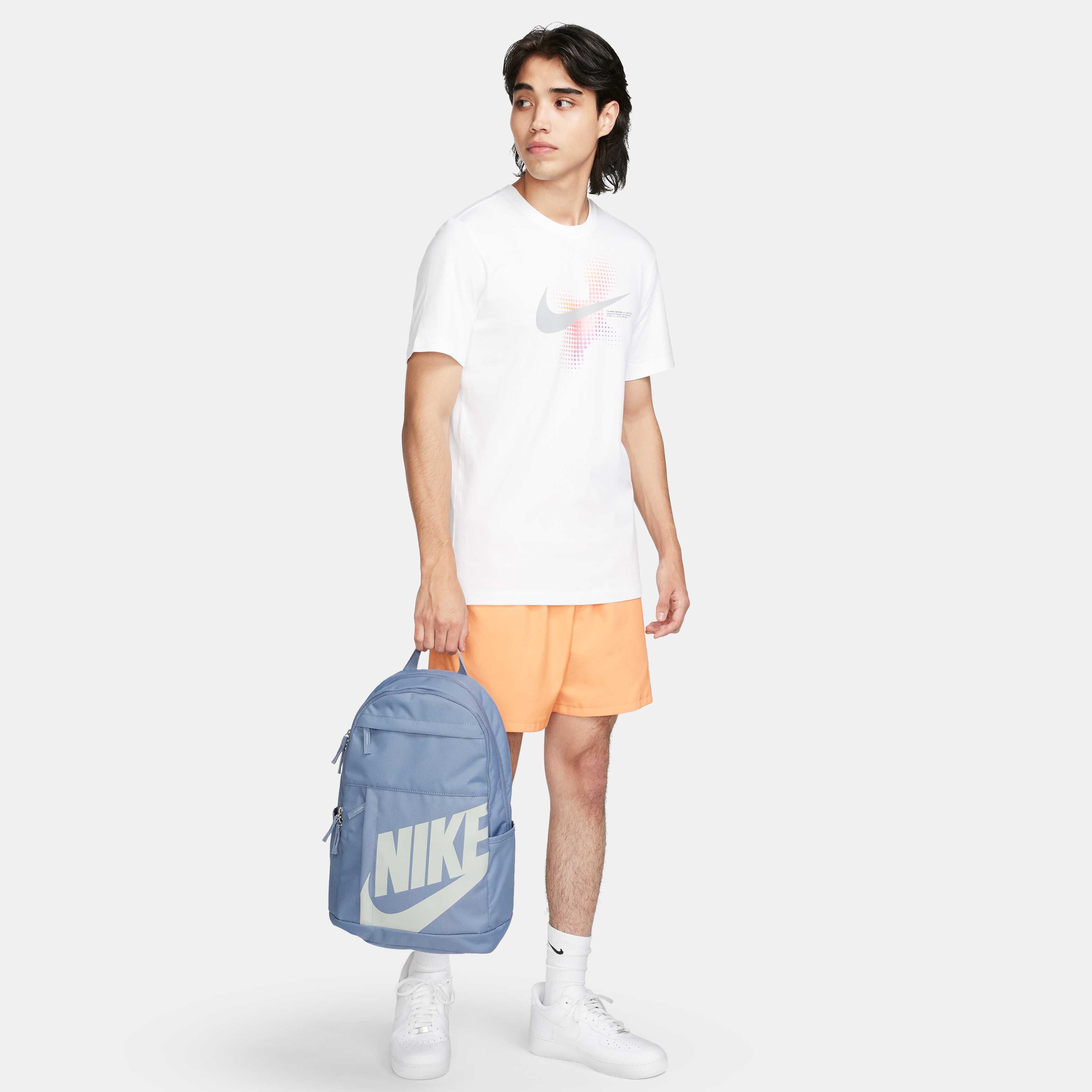 Nike image number 10