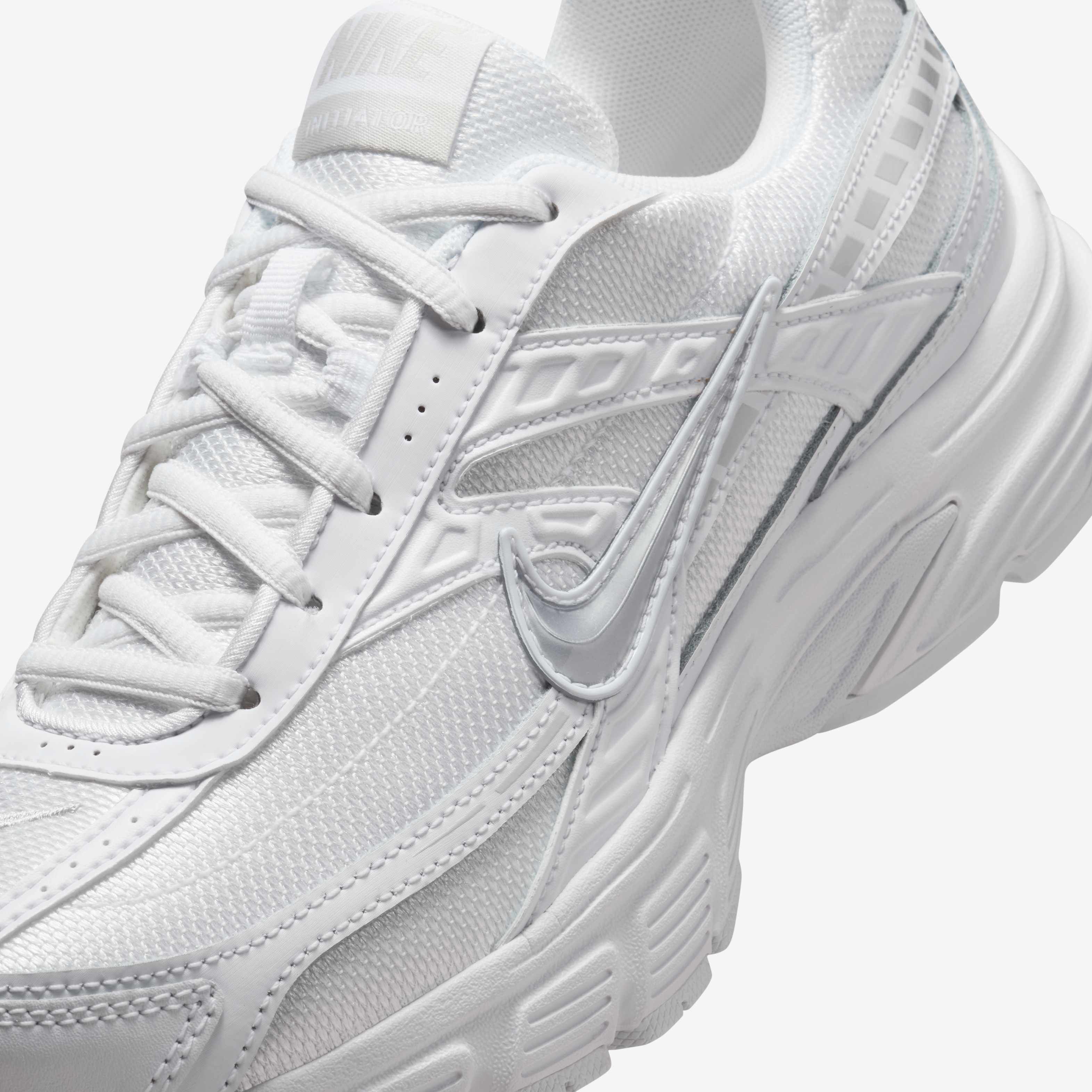 نايكي انيشيتر image number 6