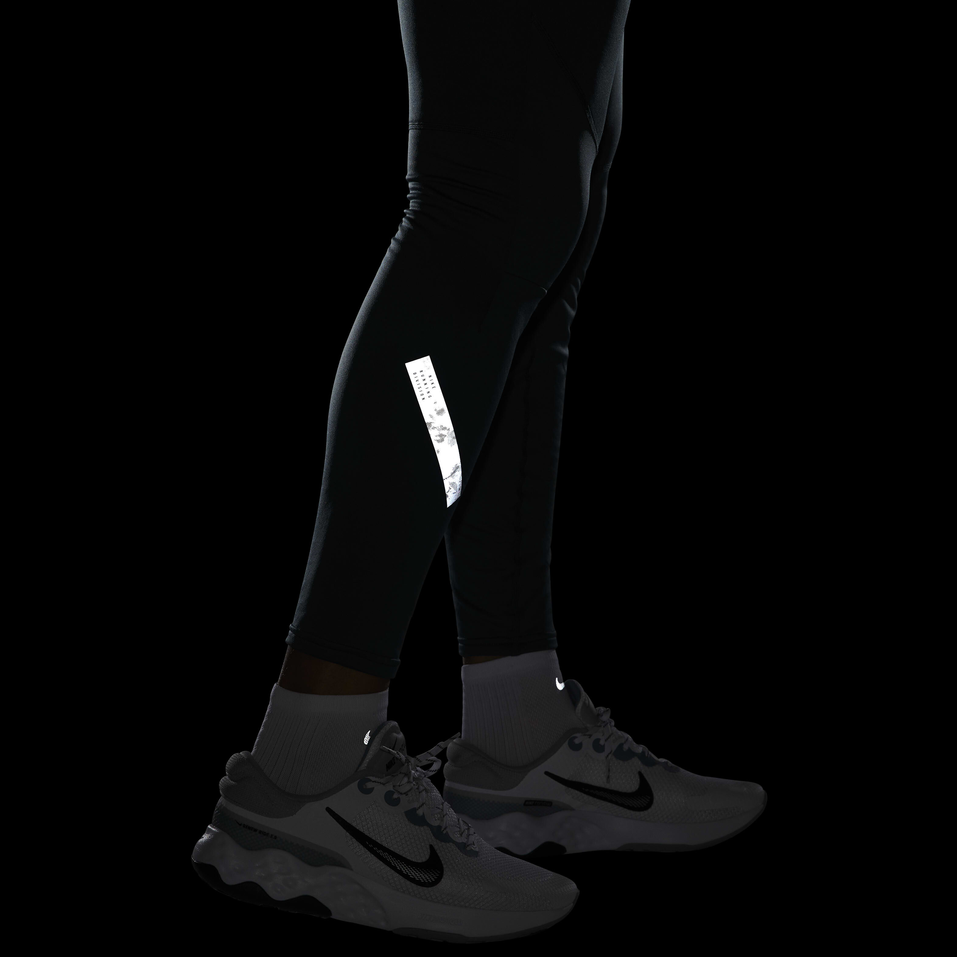 Nike Therma-FIT Run Division Elite image number 7