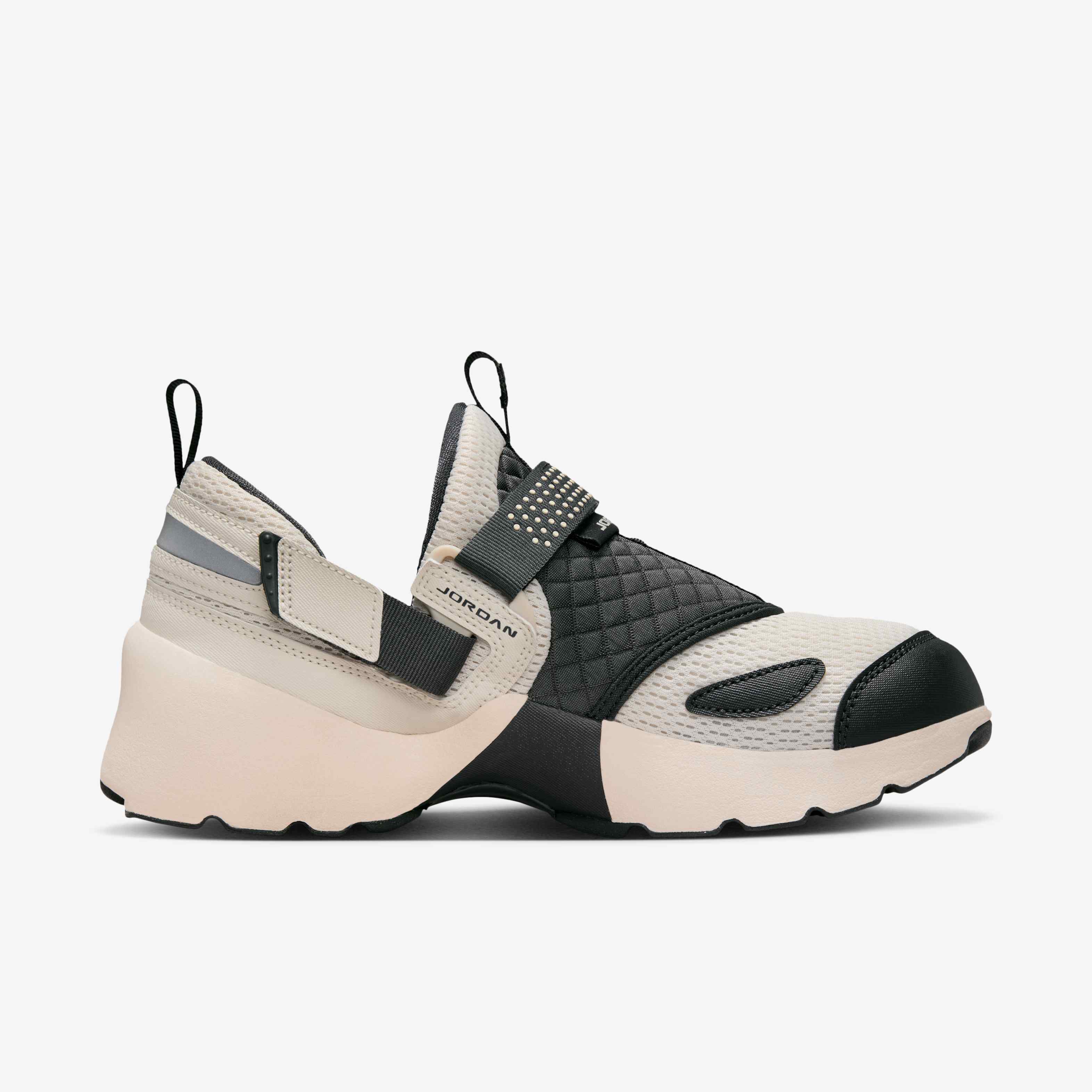 Jordan Trunner LX image number 2