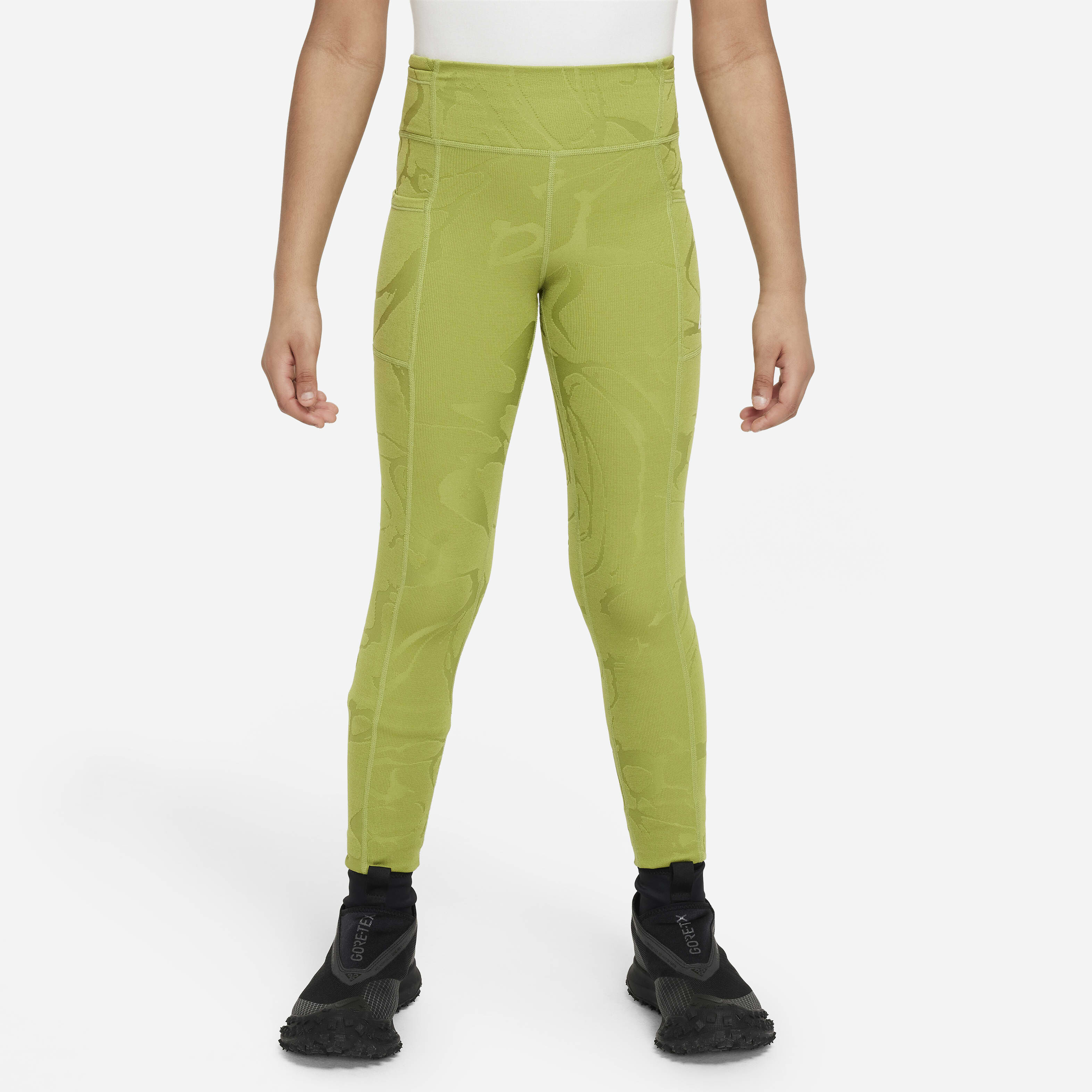 Nike therma leggings 2025