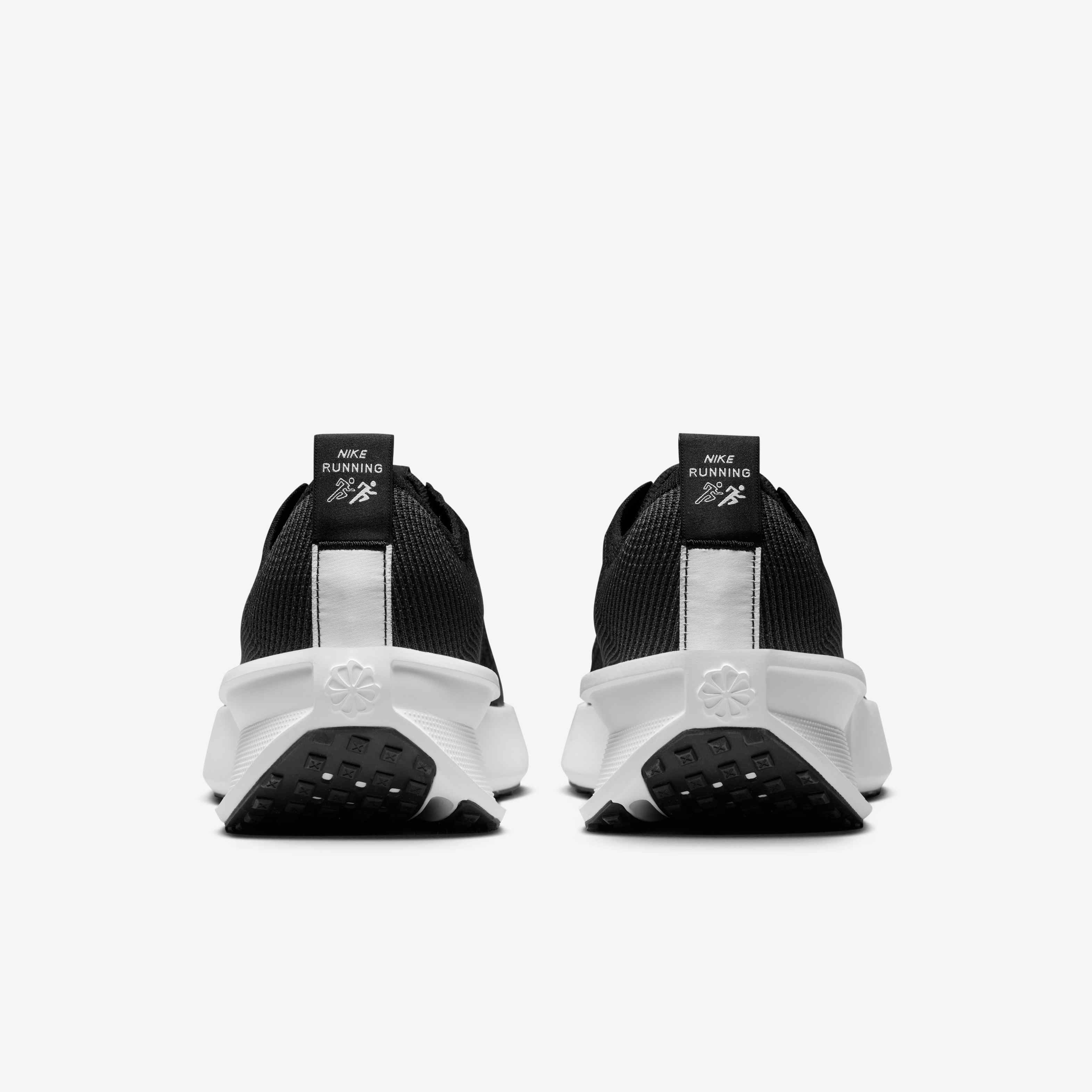 Nike Interact Run image number 5