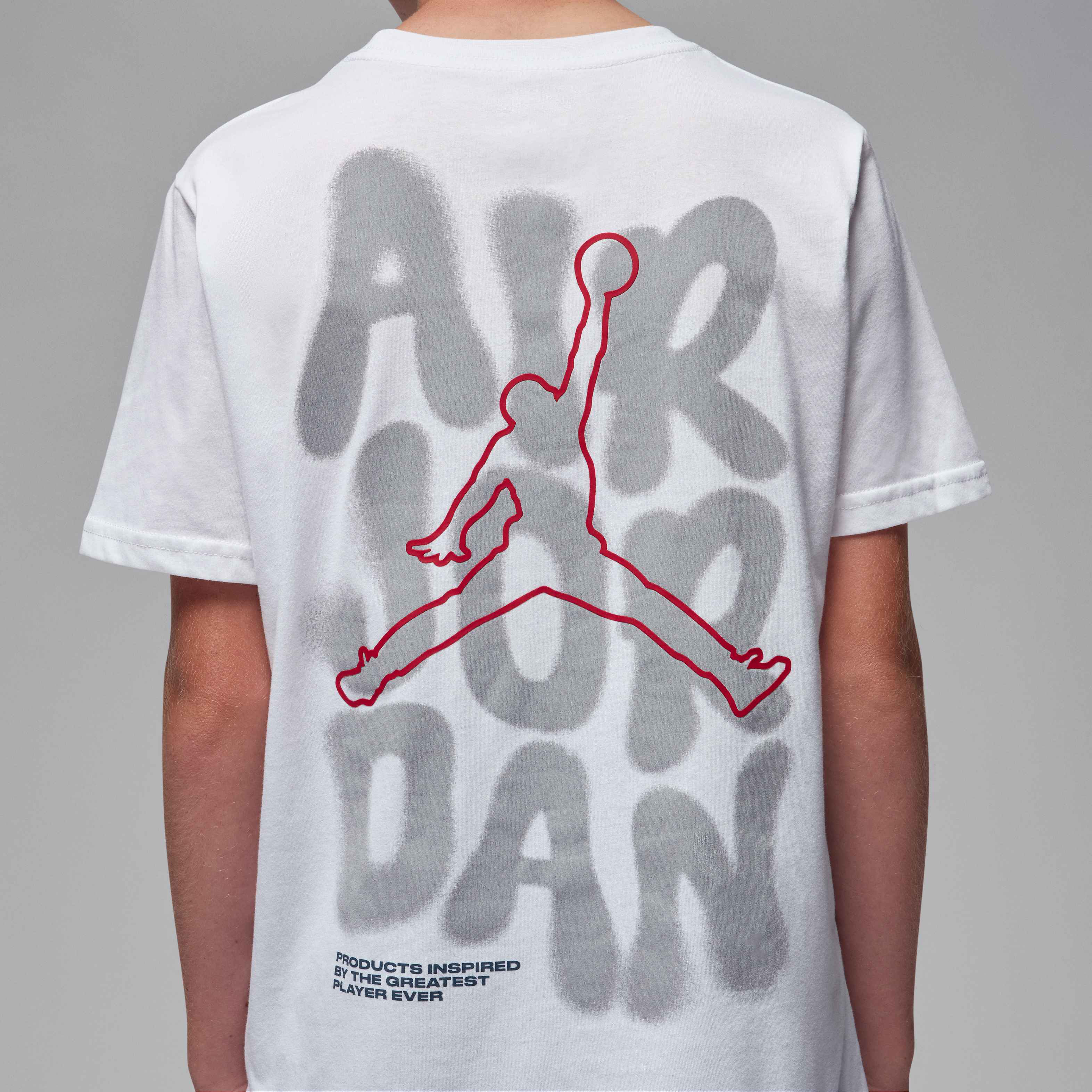 Buy Jordan Older Kids' 23 Spray T-Shirt - White @ Nike Kuwait