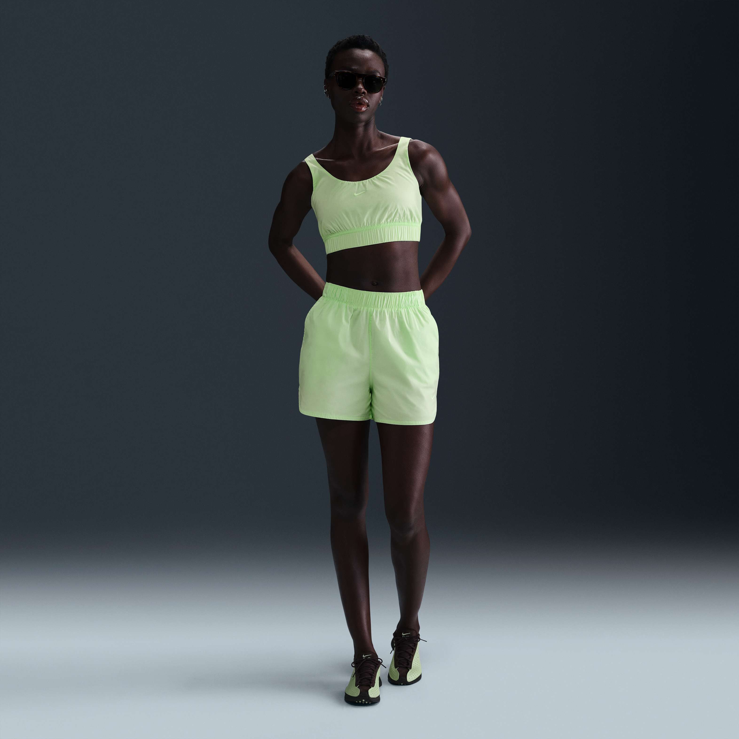 نايكي سبورتوسير تشيل بوبلين image number 0