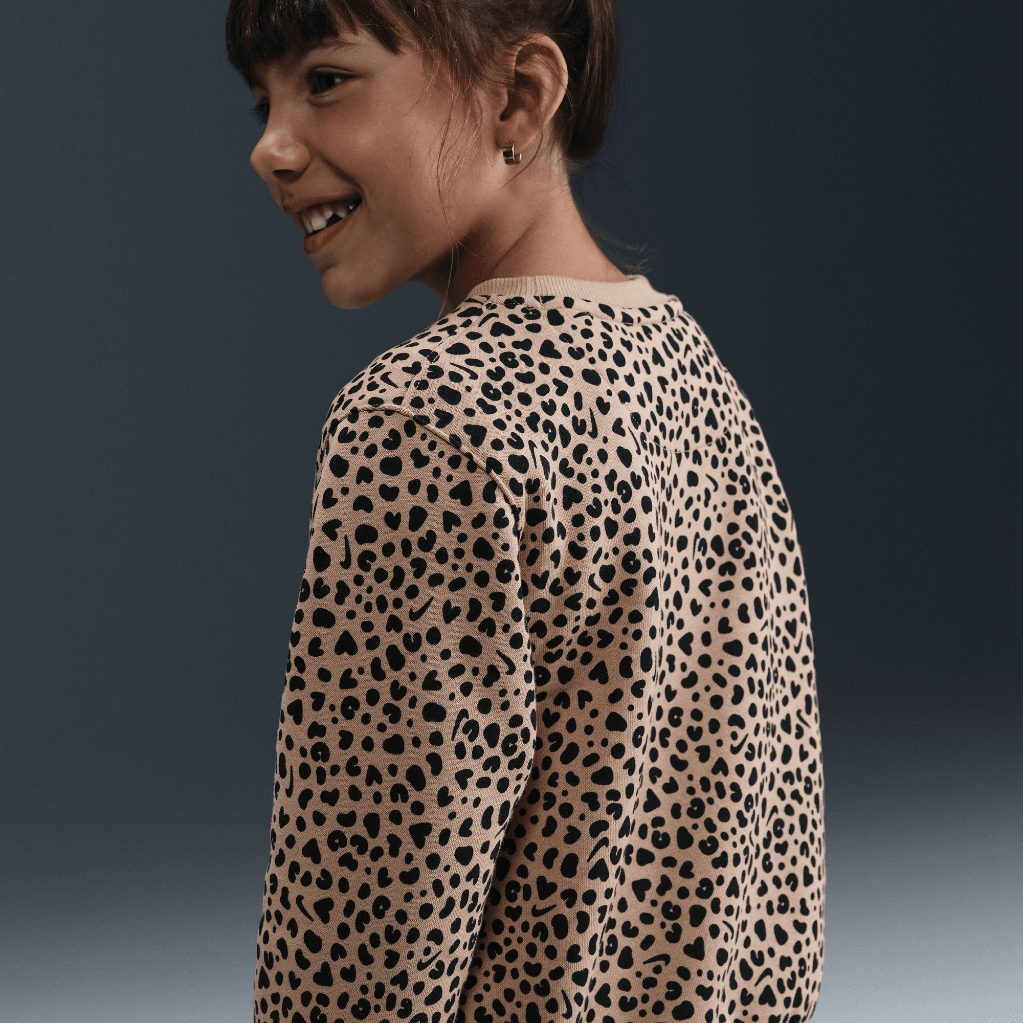 نايكي وايلد وورمث image number 3