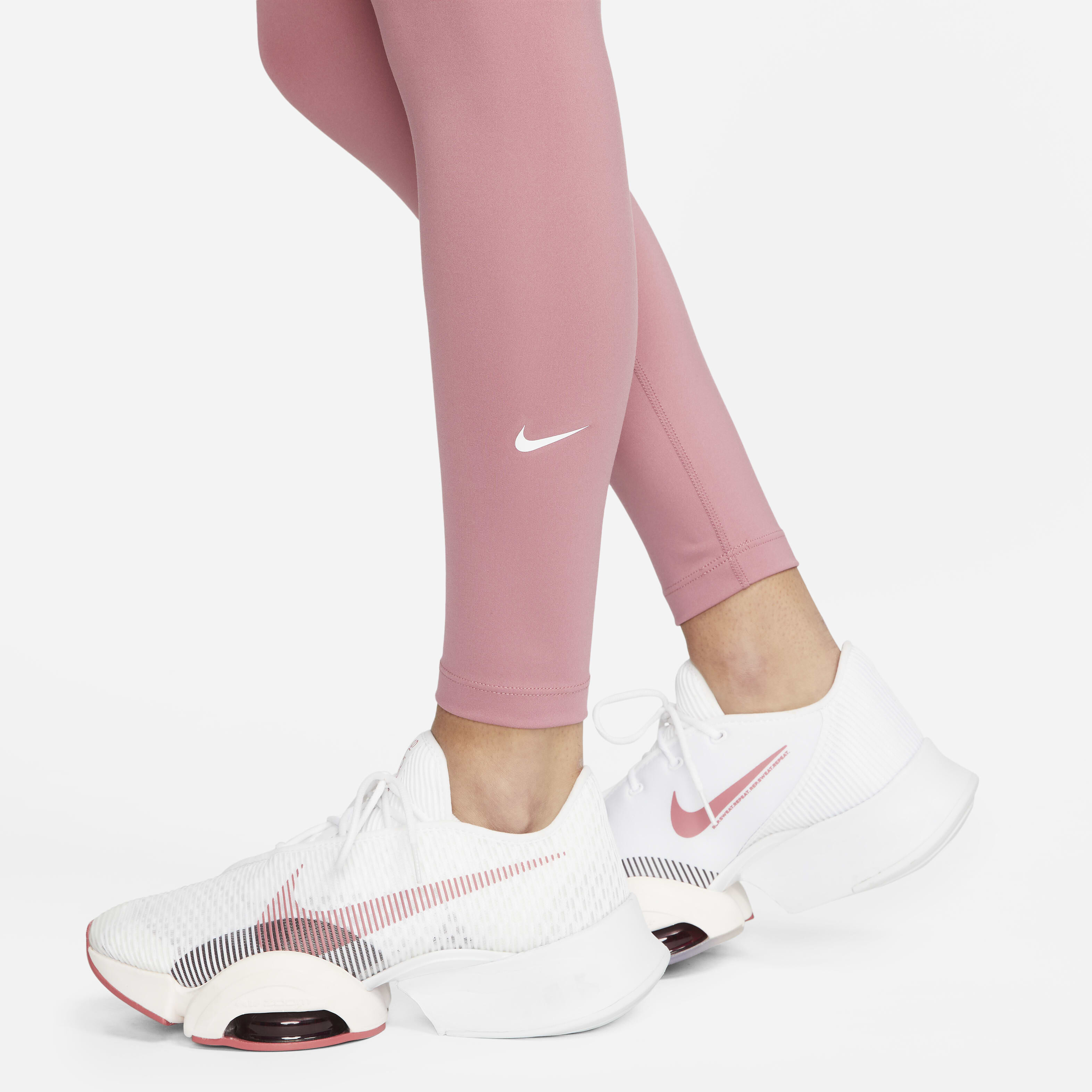 Nike One image number 2