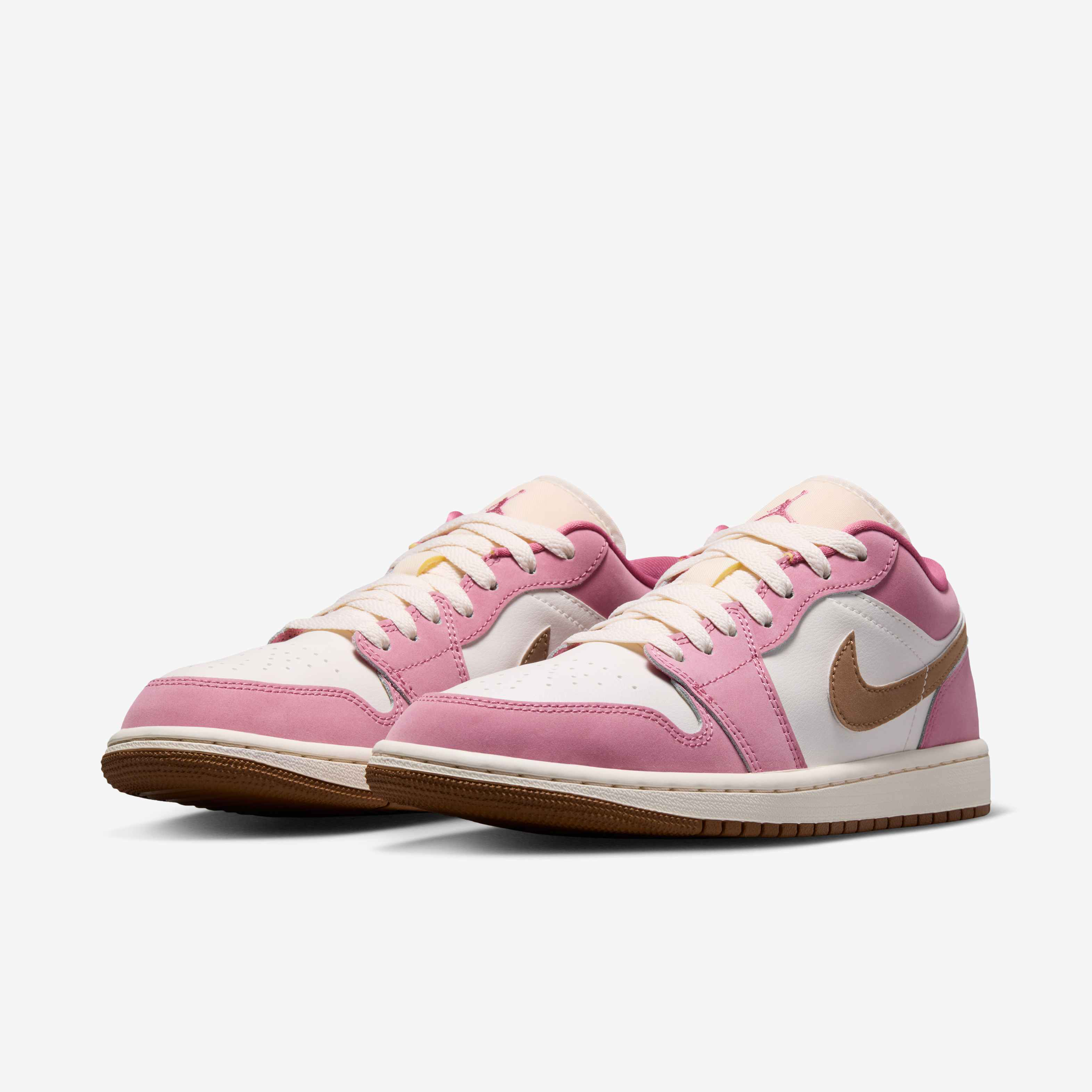 Air Jordan 1 Low image number 4