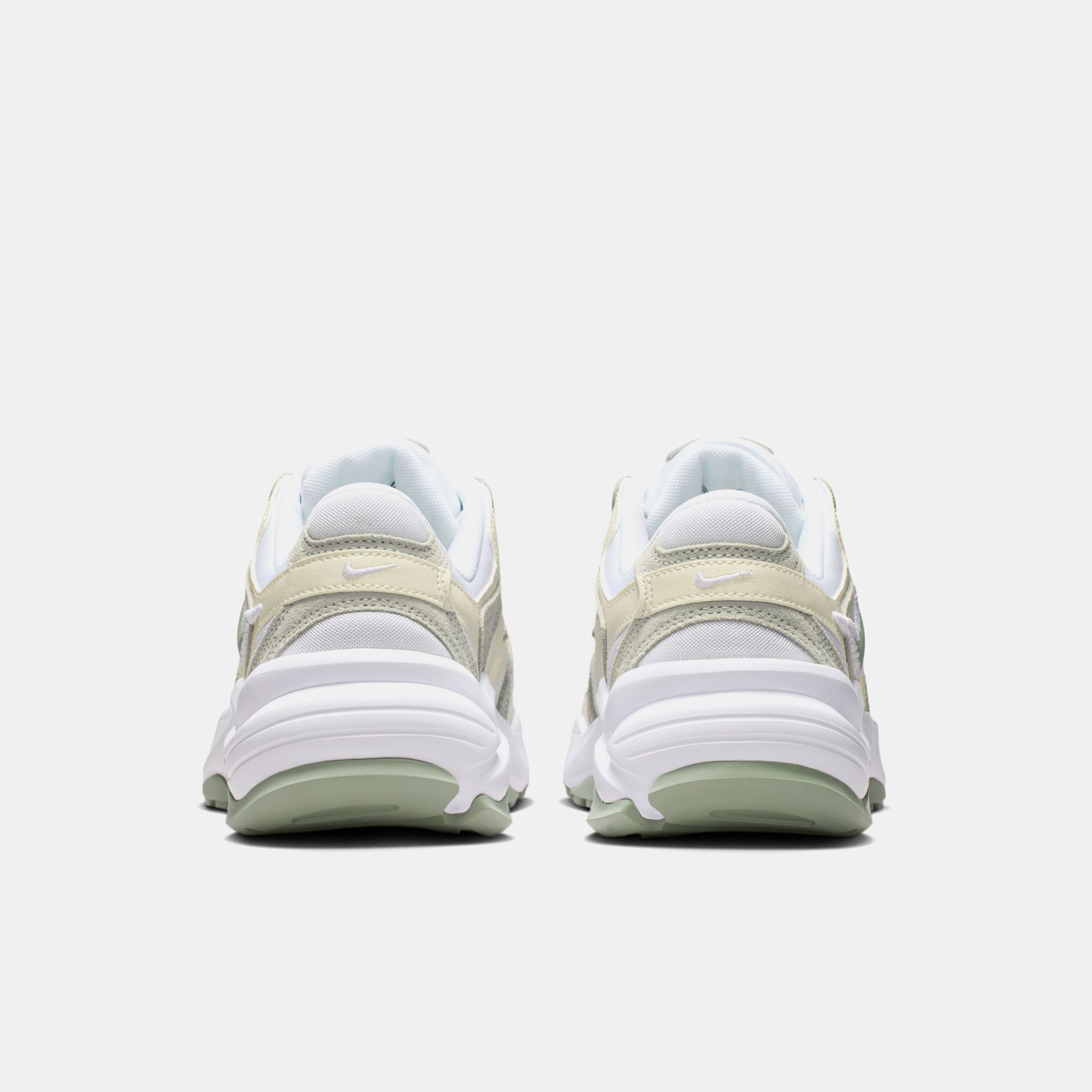 Nike AL8 image number 1