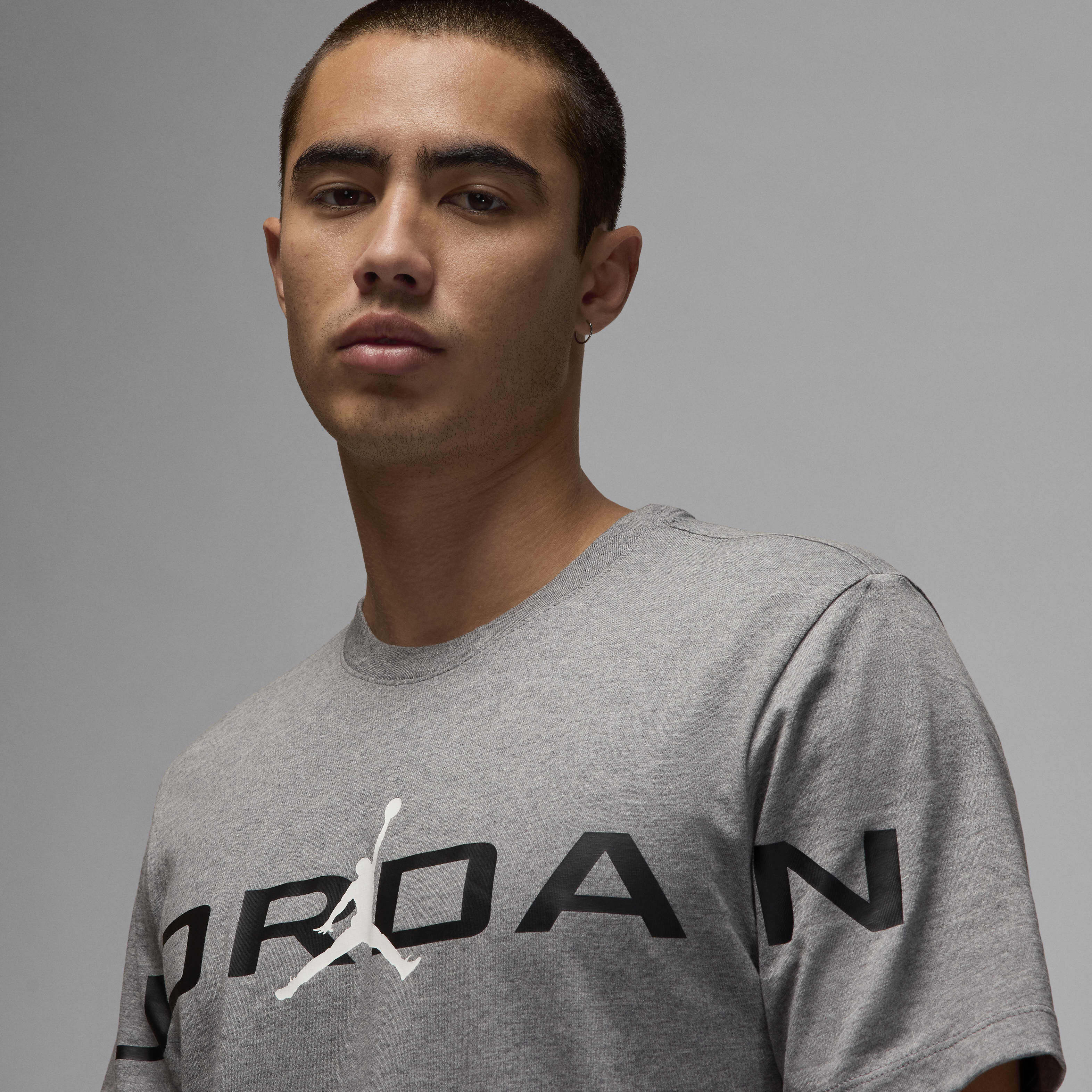 ★ Nike★ Jordan NBA T-Shirt M Carbon Heather Black HQ00090 Buy Jordan Men's T-Shirt - Carbon Heather/Black/White | Nike